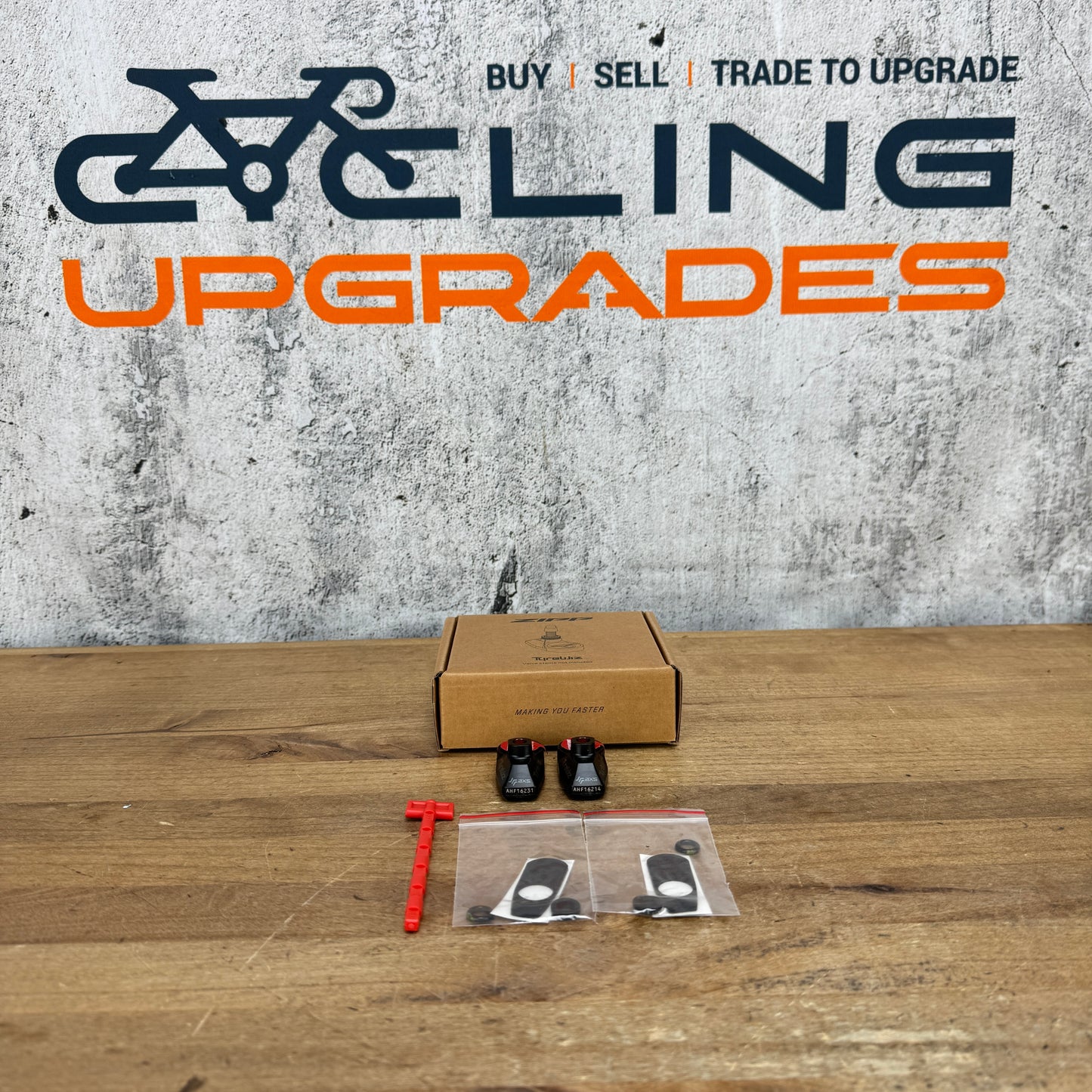 New Sram Zipp Quarq TireWiz 2.0 Presta Valve Stem Tire Pressure Sensor MSRP $130