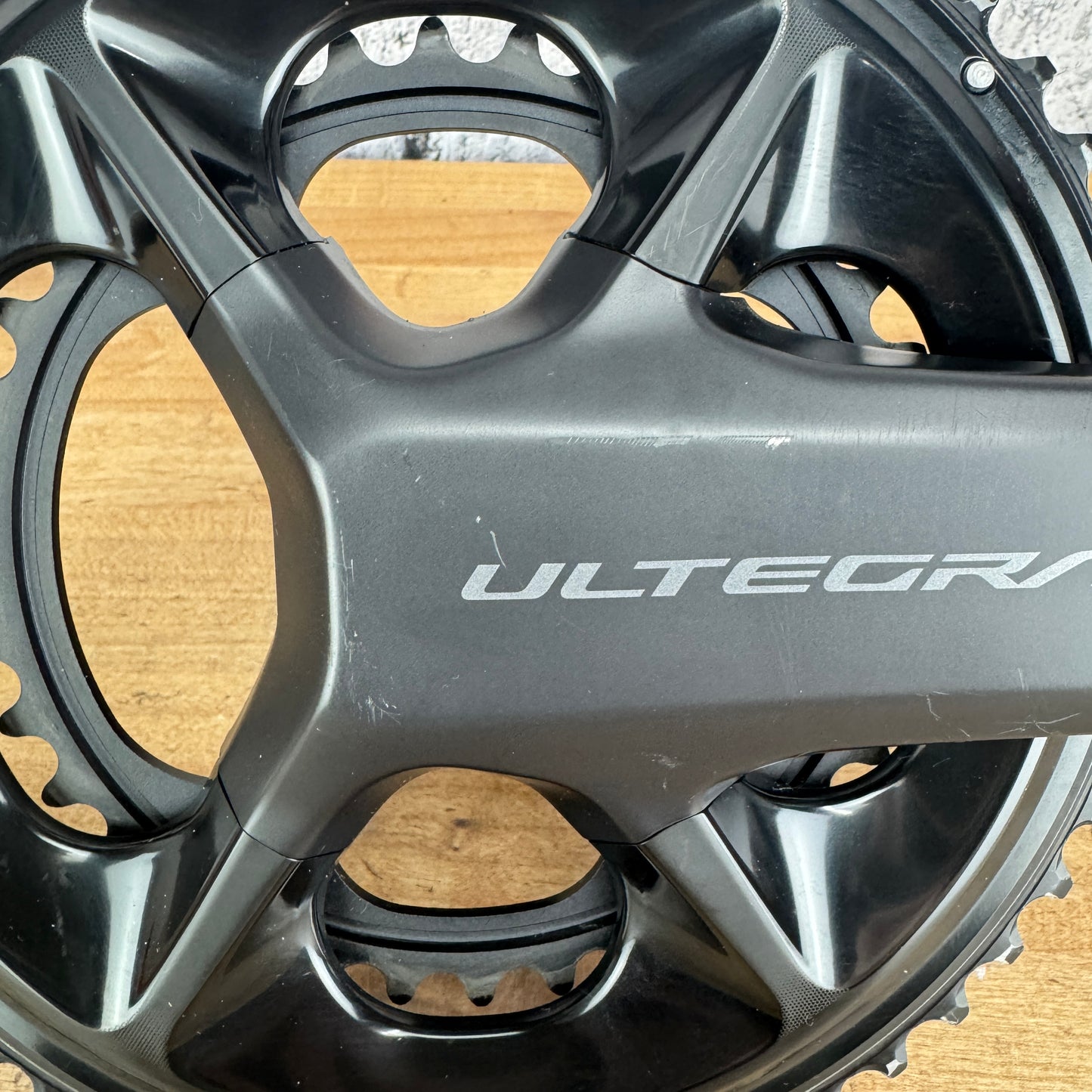 Shimano Ultegra FC-R8100 170mm 52/36t 12-Speed 4-Bolt Crankset 24mm Spindle 724g