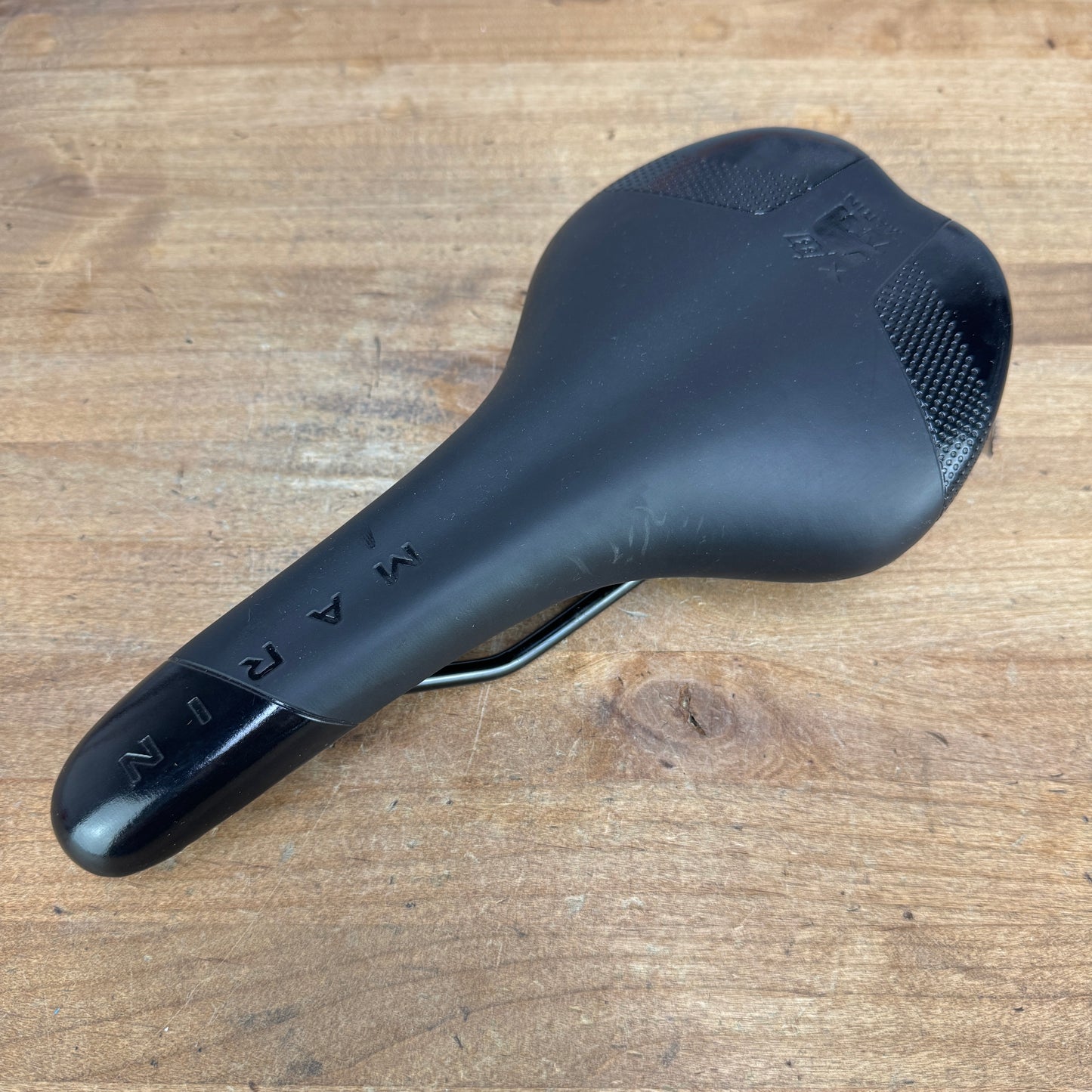 Marin 7x7mm Steel Rails 143mm Bike Saddle 343g