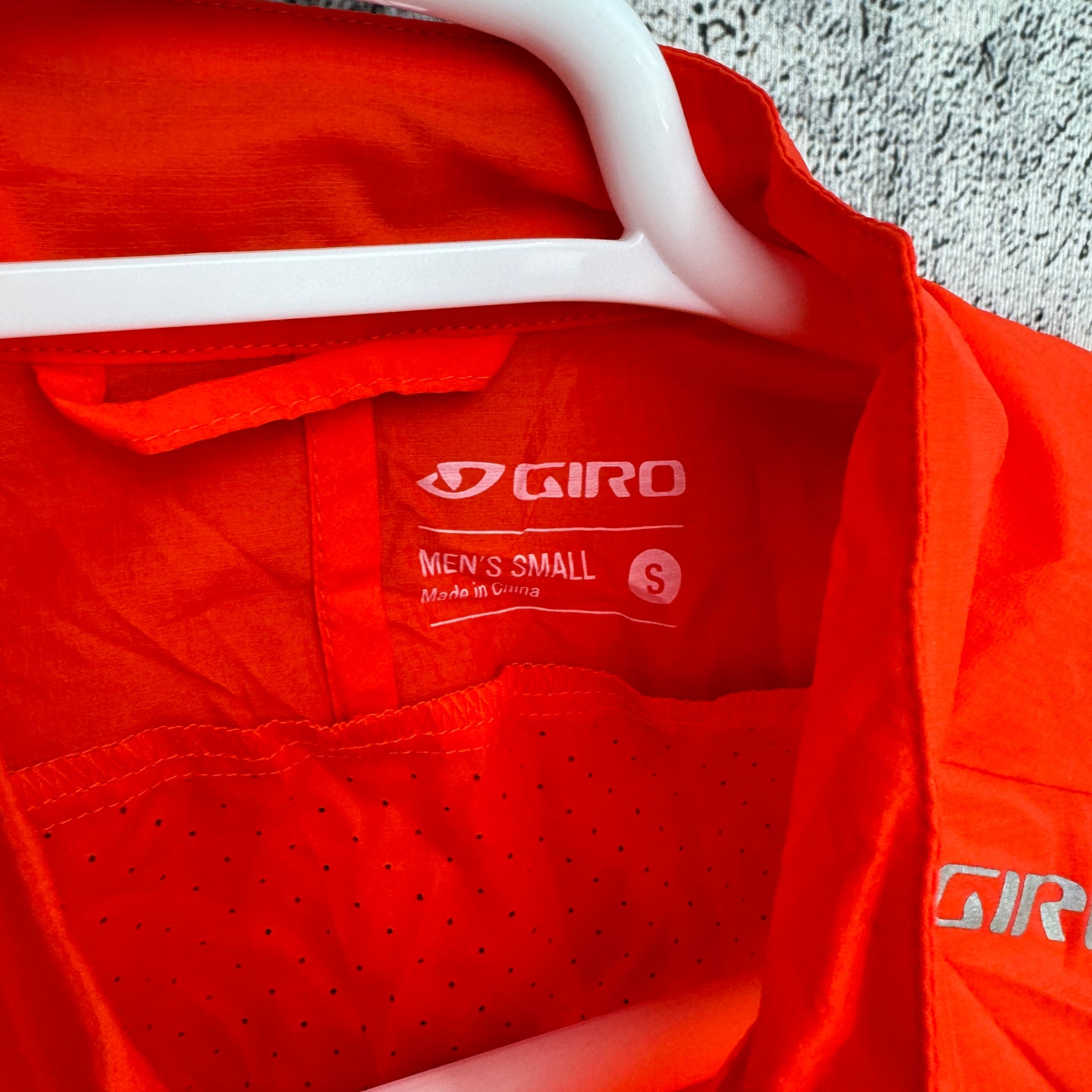 Giro Chrono Expert Men's Small Orange Wind Cycling Jacket