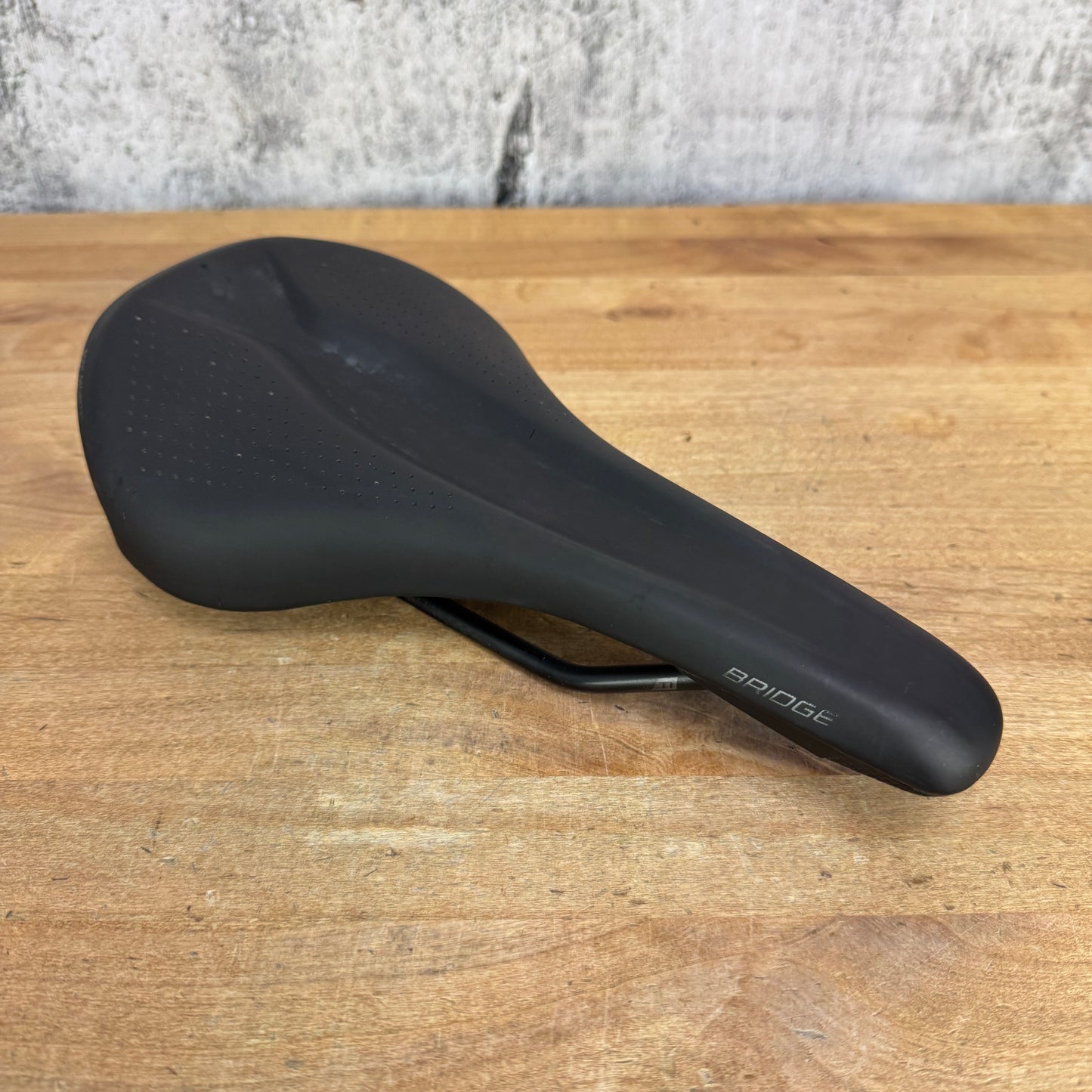 Ridden Once! Specialized Bridge Expert 143mm Hollow-Ti Rails Bike Saddle 262g