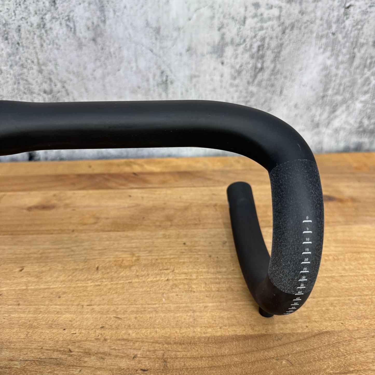 New Takeoff! Specialized S-Works Shallow Bend 44cm 31.8mm Handlebar 201g