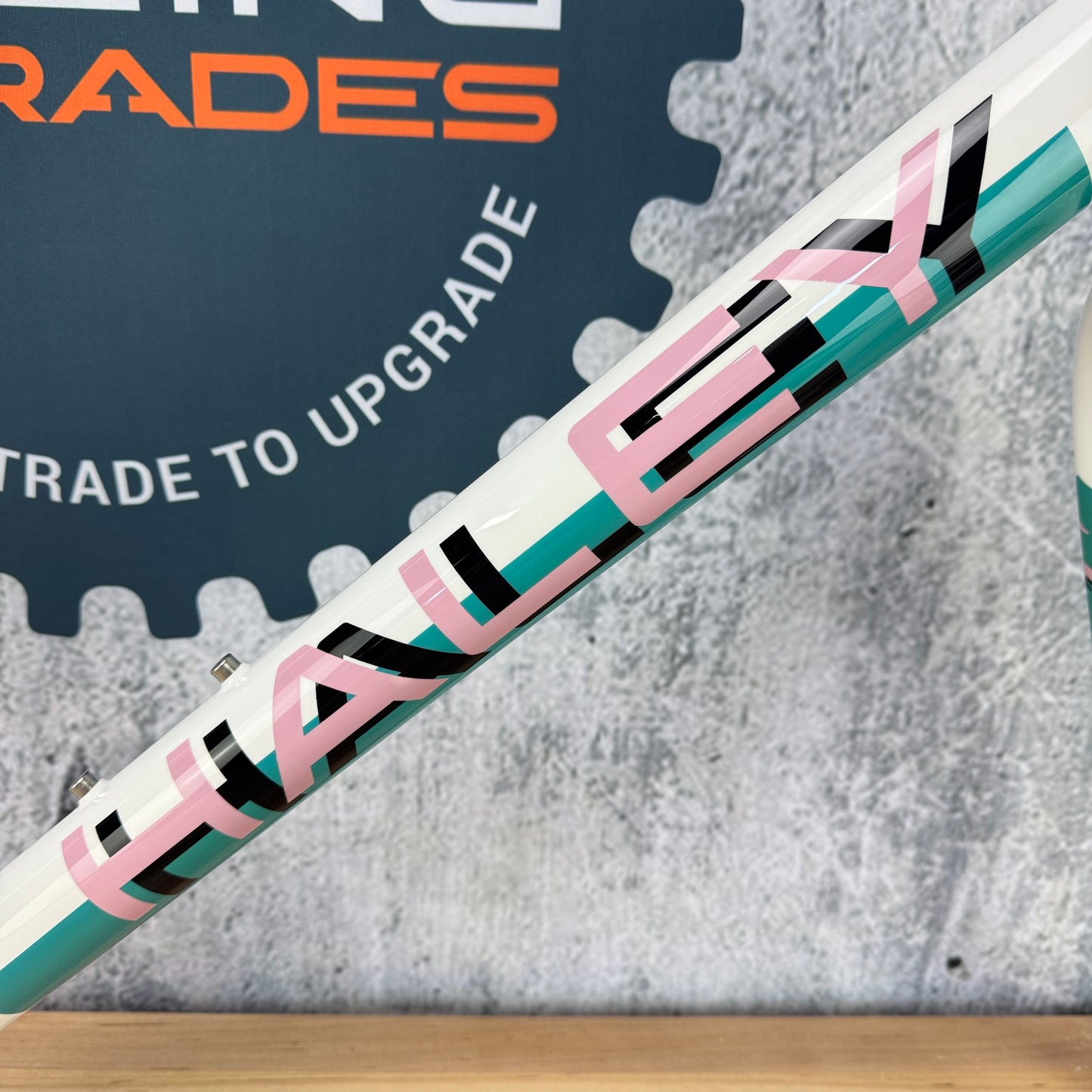 New! 2025 Haley Strada Miami Vice 57cm Titanium Disc Frameset 700c 2508g