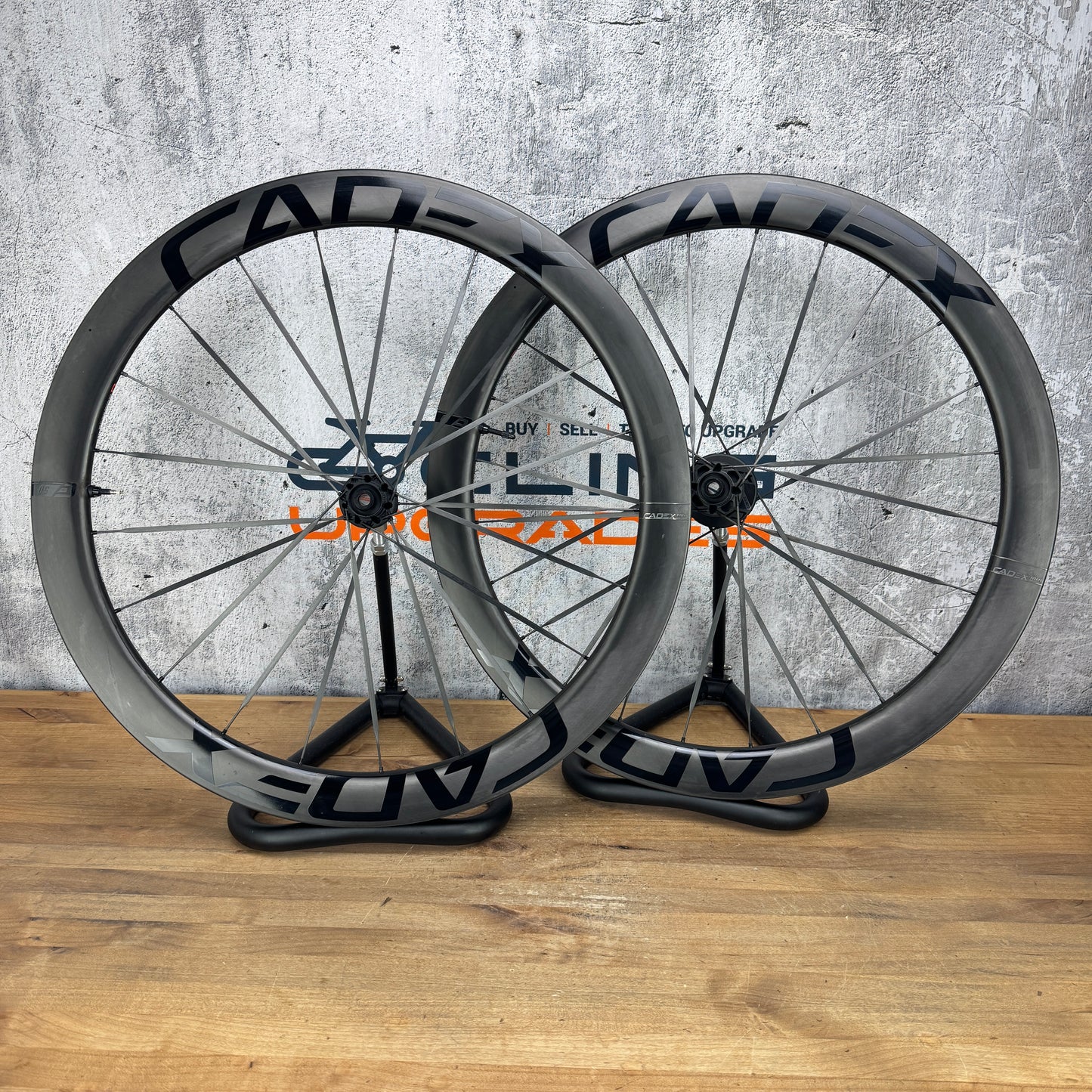 Cadex Ultra 50 Carbon Tubeless Hookless Disc Brake Wheelset 700c 1393g