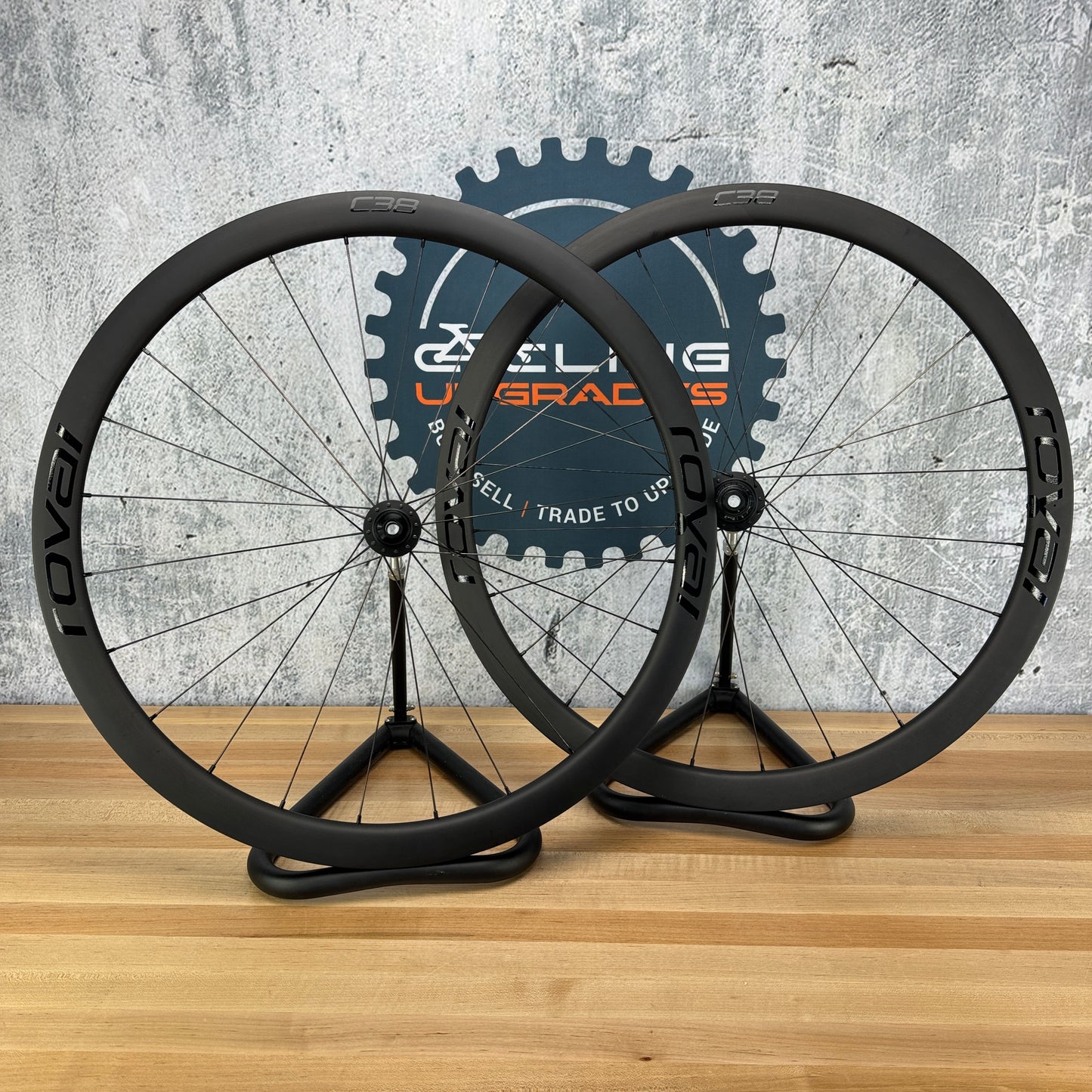 Mint! Roval Rapide C38 Carbon Tubeless Disc Wheelset 700c 1588g