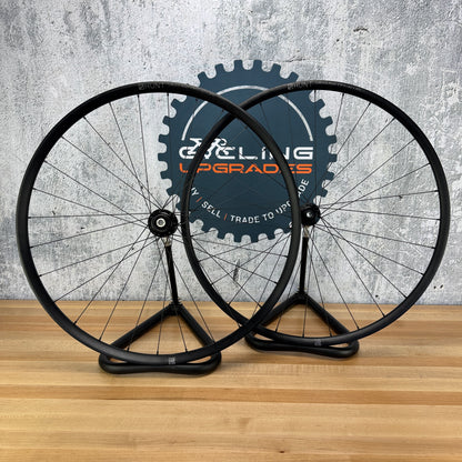 Hunt SuperDura Dynamo Alloy Tubeless Disc Brake Wheelset 700c 1925g