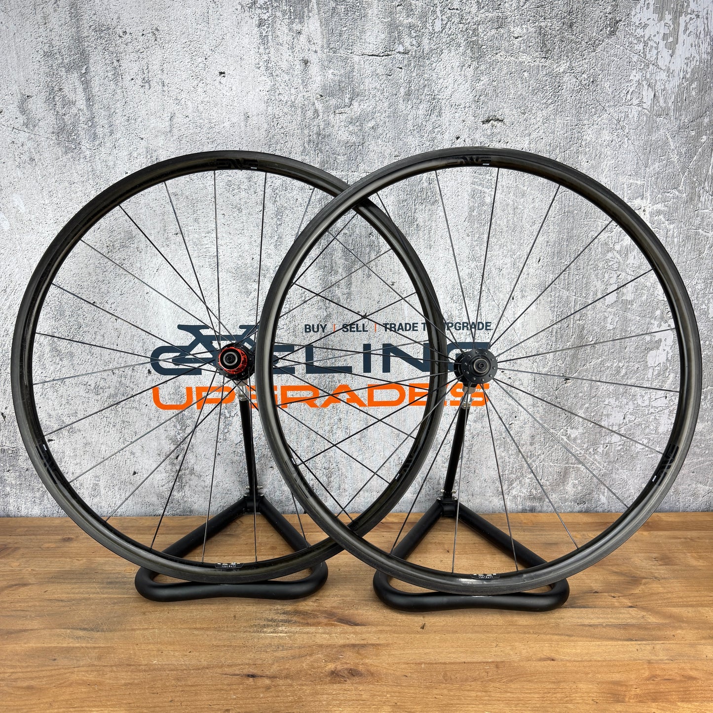 Enve SES 2.2 Gen 2 Carbon Clincher QR Rim Brake DT Swiss 240 Wheelset 700c 1452g