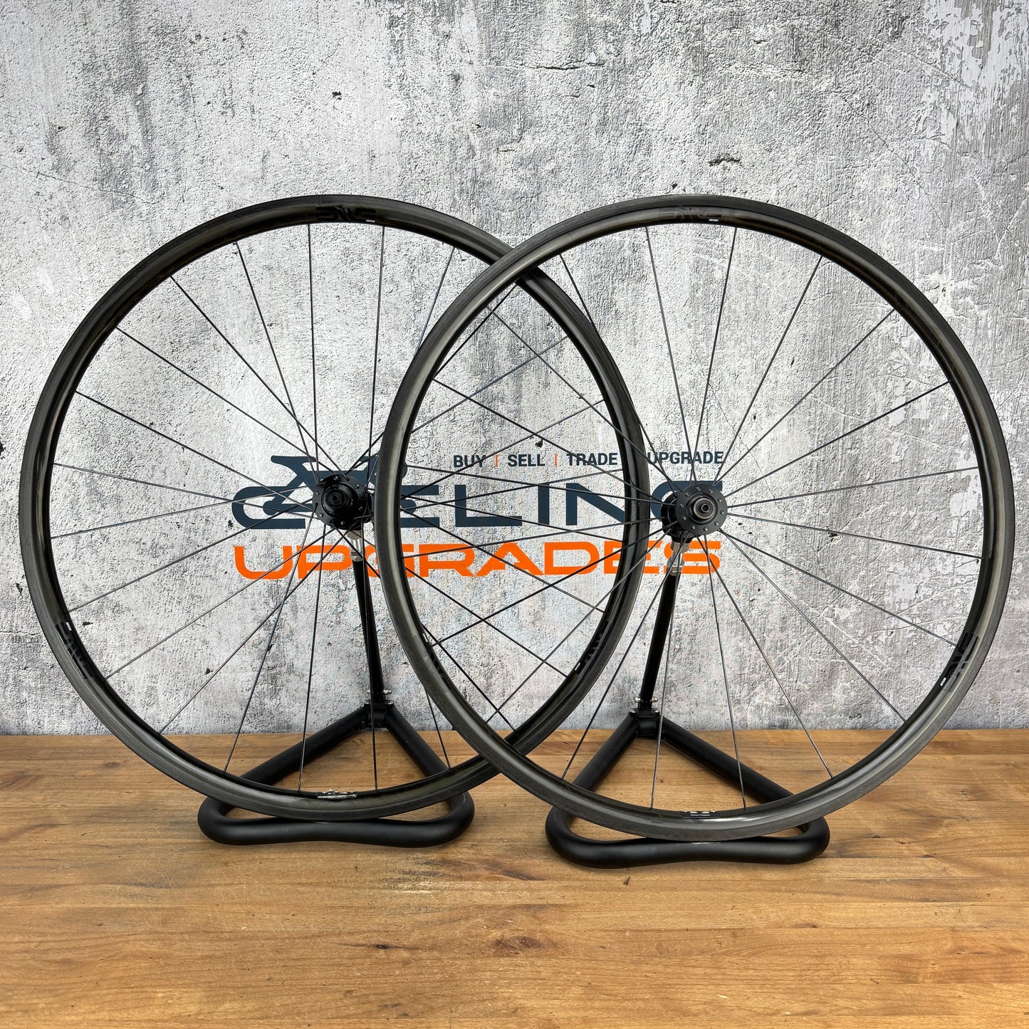 Enve SES 2.2 Gen 2 Carbon Clincher QR Rim Brake DT Swiss 240 Wheelset 700c 1452g