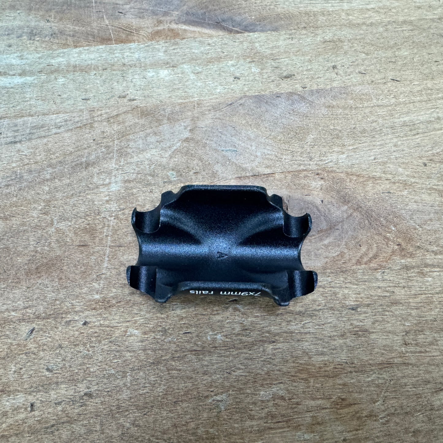 Enve 7x9mm Twin Bolt Seatpost Saddle Clamp Shell 17g