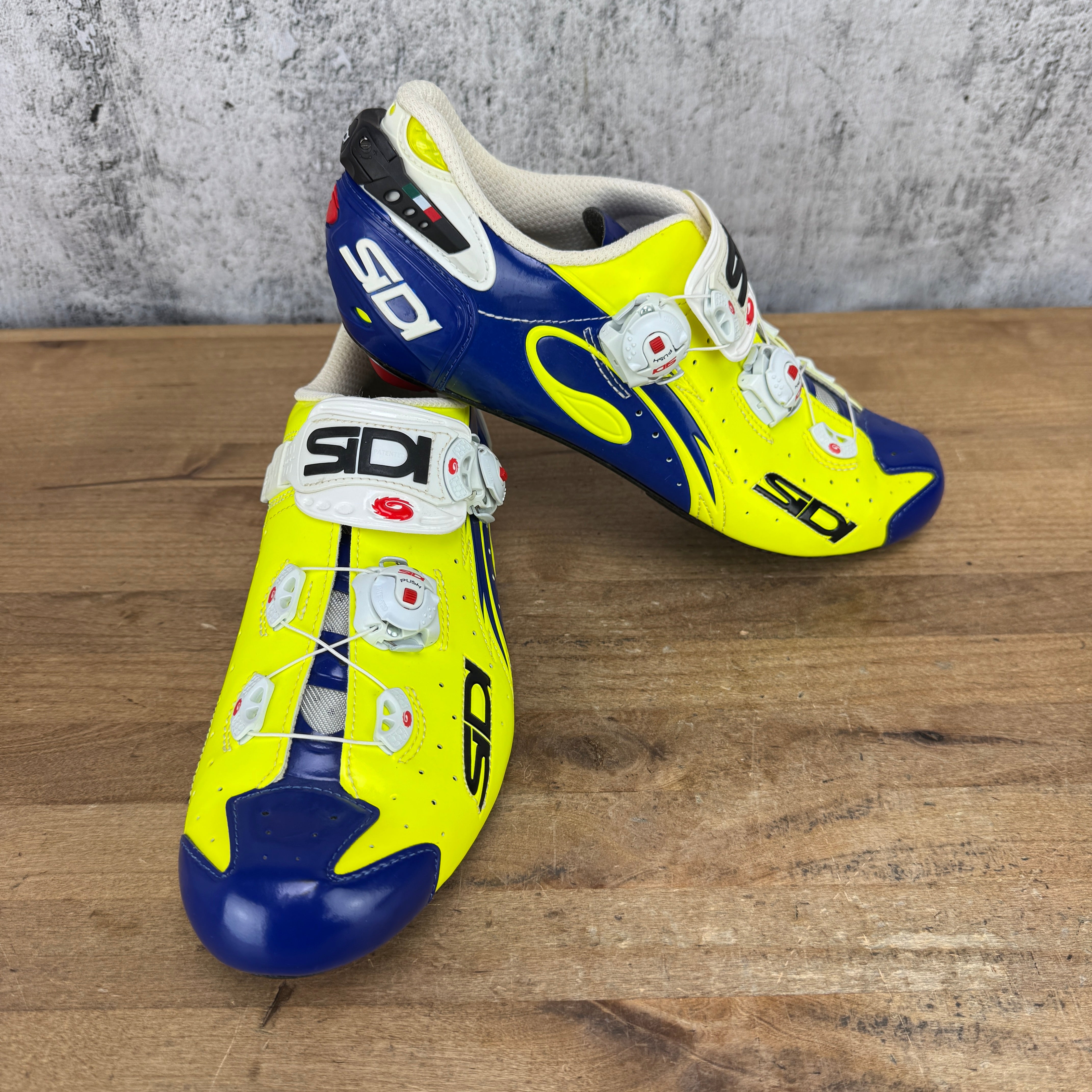 Worn Once! Sidi Wire Carbon Vernice Fluro Yellow/Blue 2012 EU 44