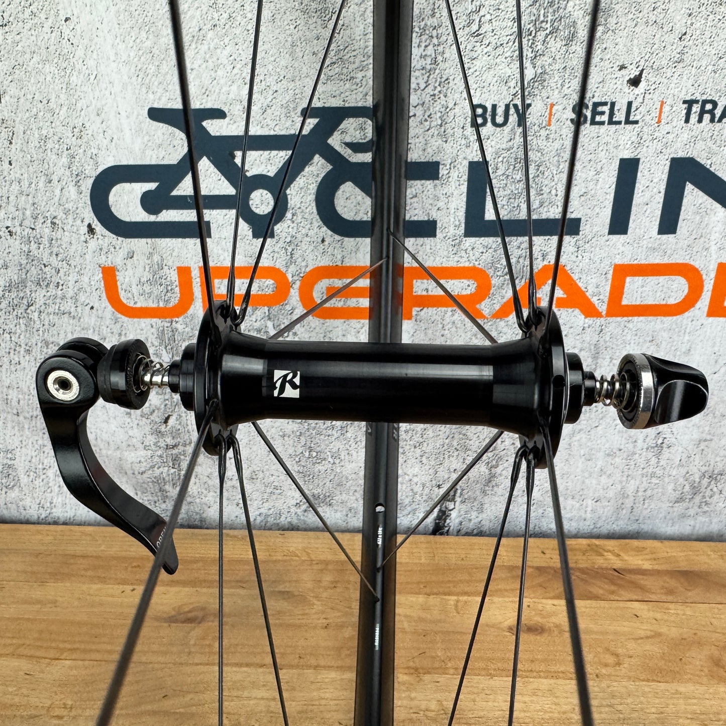 Light Use! Rolf Prima Vigor Alloy Tubeless Wheelset 700c Rim Brake 1595g