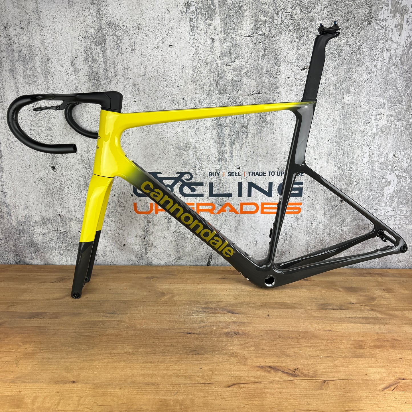 Mint! 2023 Cannondale SuperSix Evo Hi-Mod 58cm Carbon Disc Frameset 700c 2170g