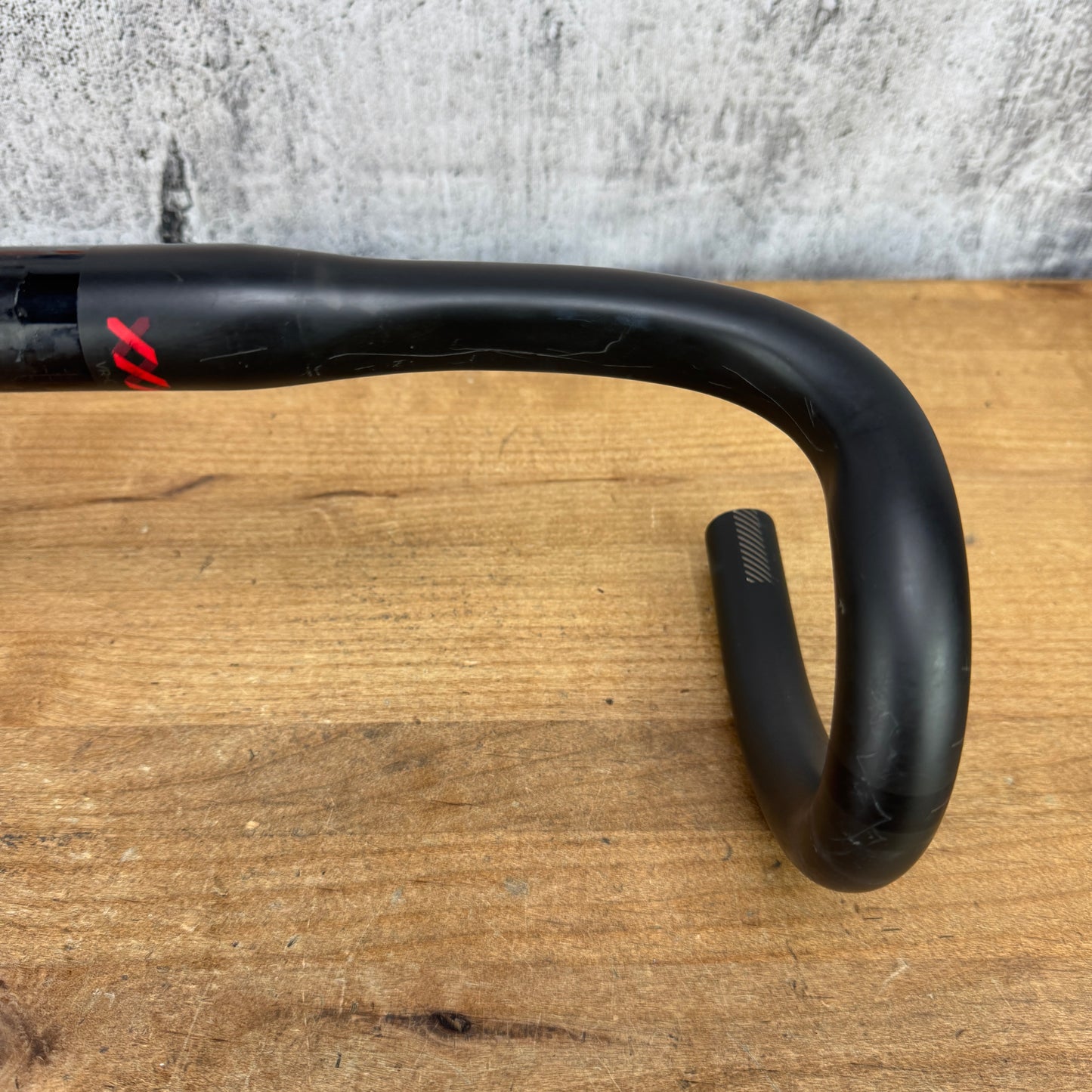 Bontrager XXX VR-C 40cm 31.8mm Carbon Bike Drop Handlebar 185g