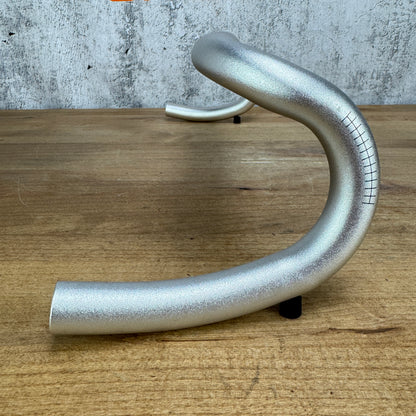 Zipp 70 XPLR Service Course 44cm x 31.8mm Silver Alloy Road Bike Handlebar 320g