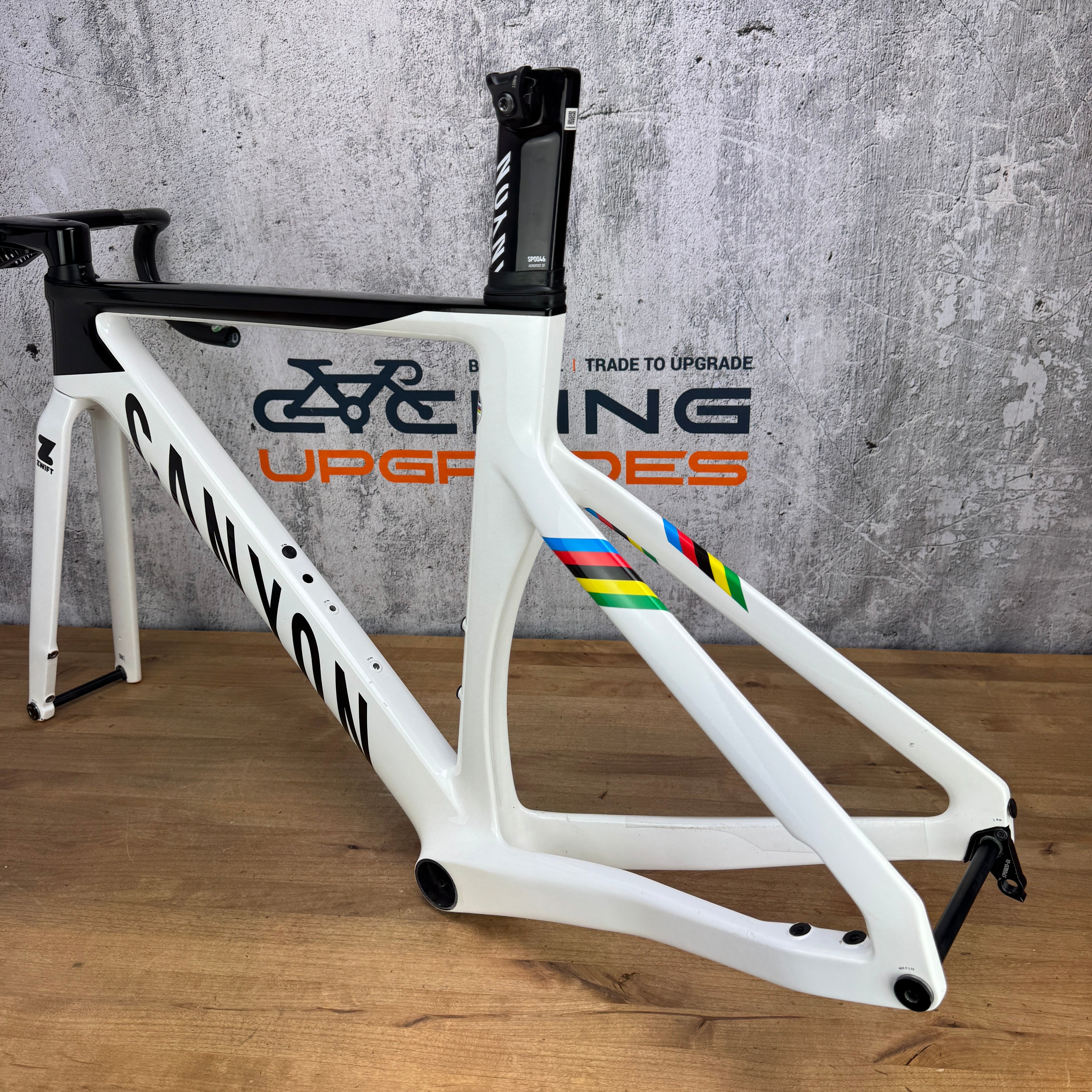 2023 Canyon Aeroad CF SLX XS (53cm TT) Carbon Disc Frameset 700c