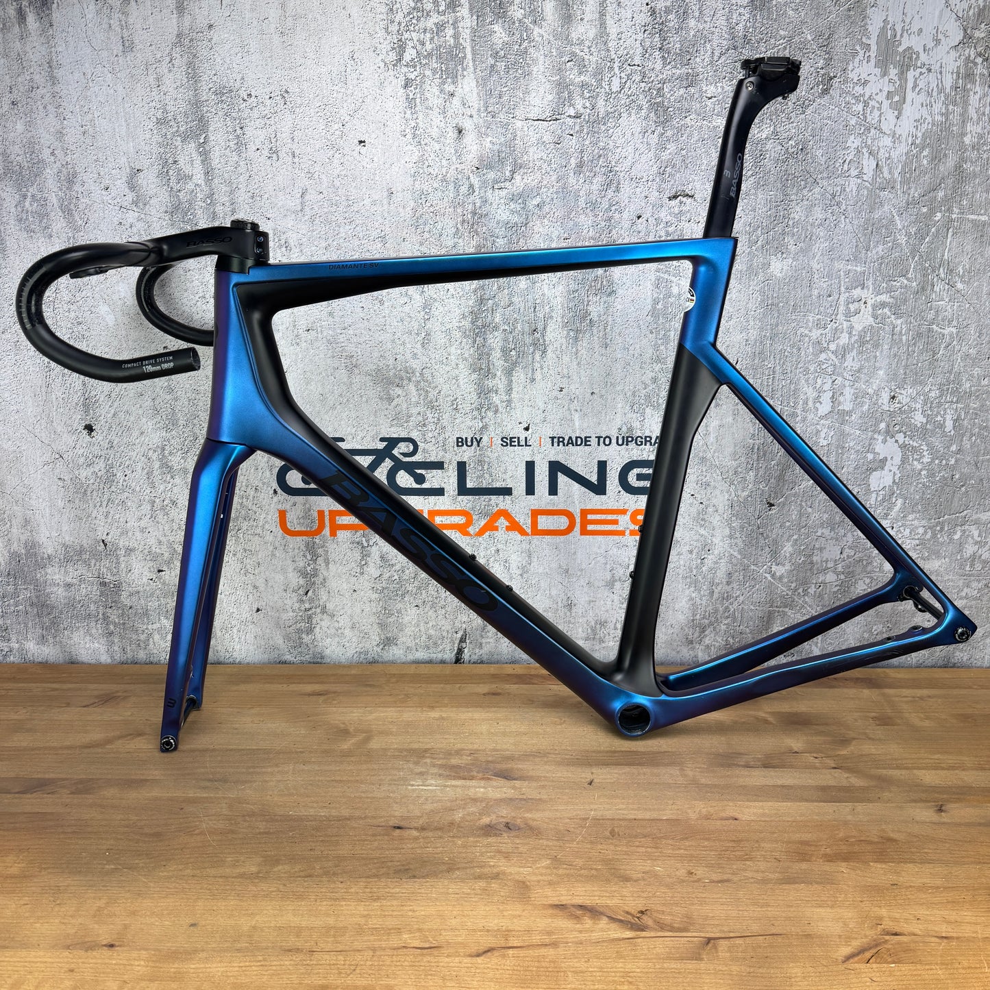 2021 Basso Diamante SV 61cm Carbon Disc Frameset Matt Aurora + Levita Barstem