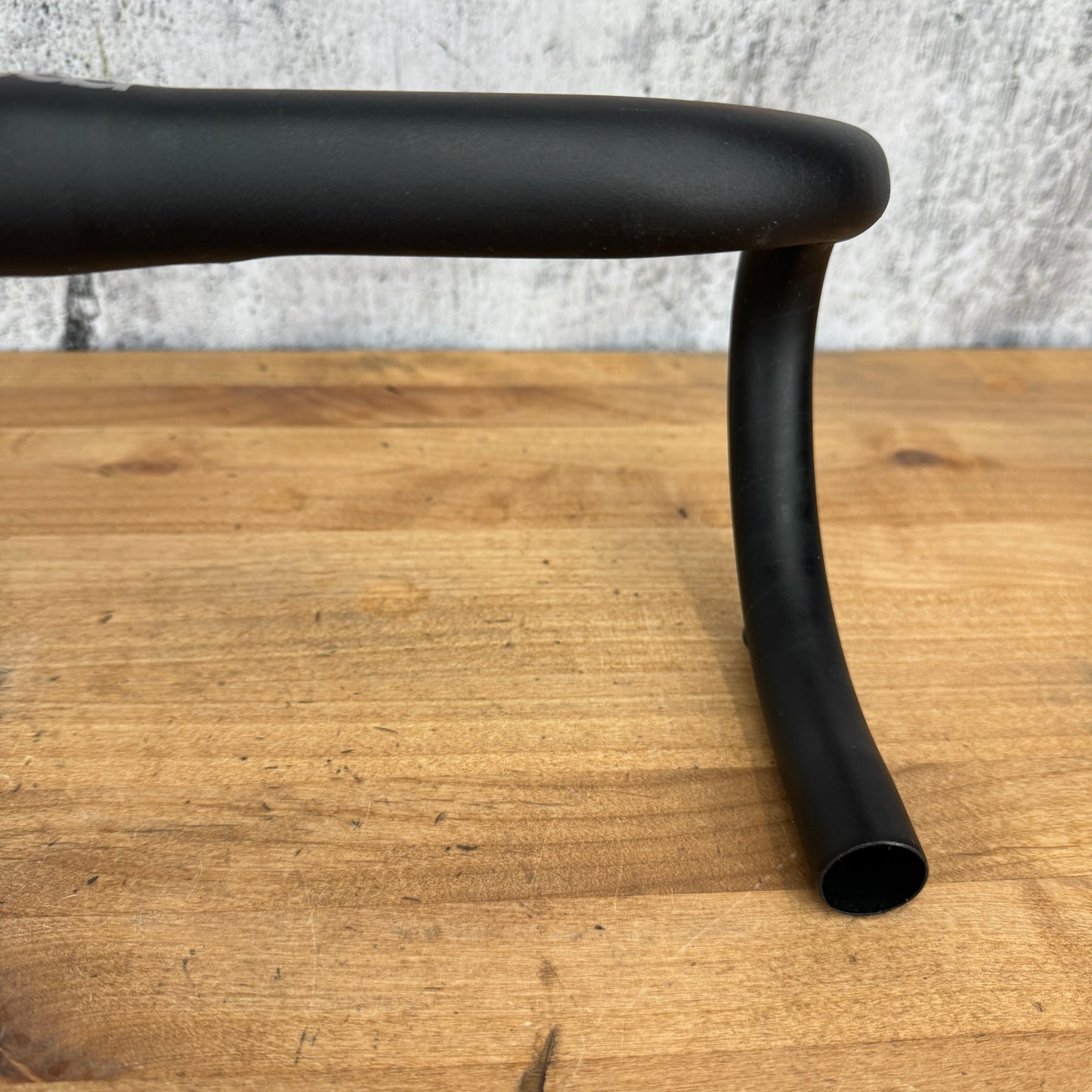 Deda Elementi Trentacinque 46cm O-O (44cm C-C) Alloy Bike Handlebar 35mm 300g