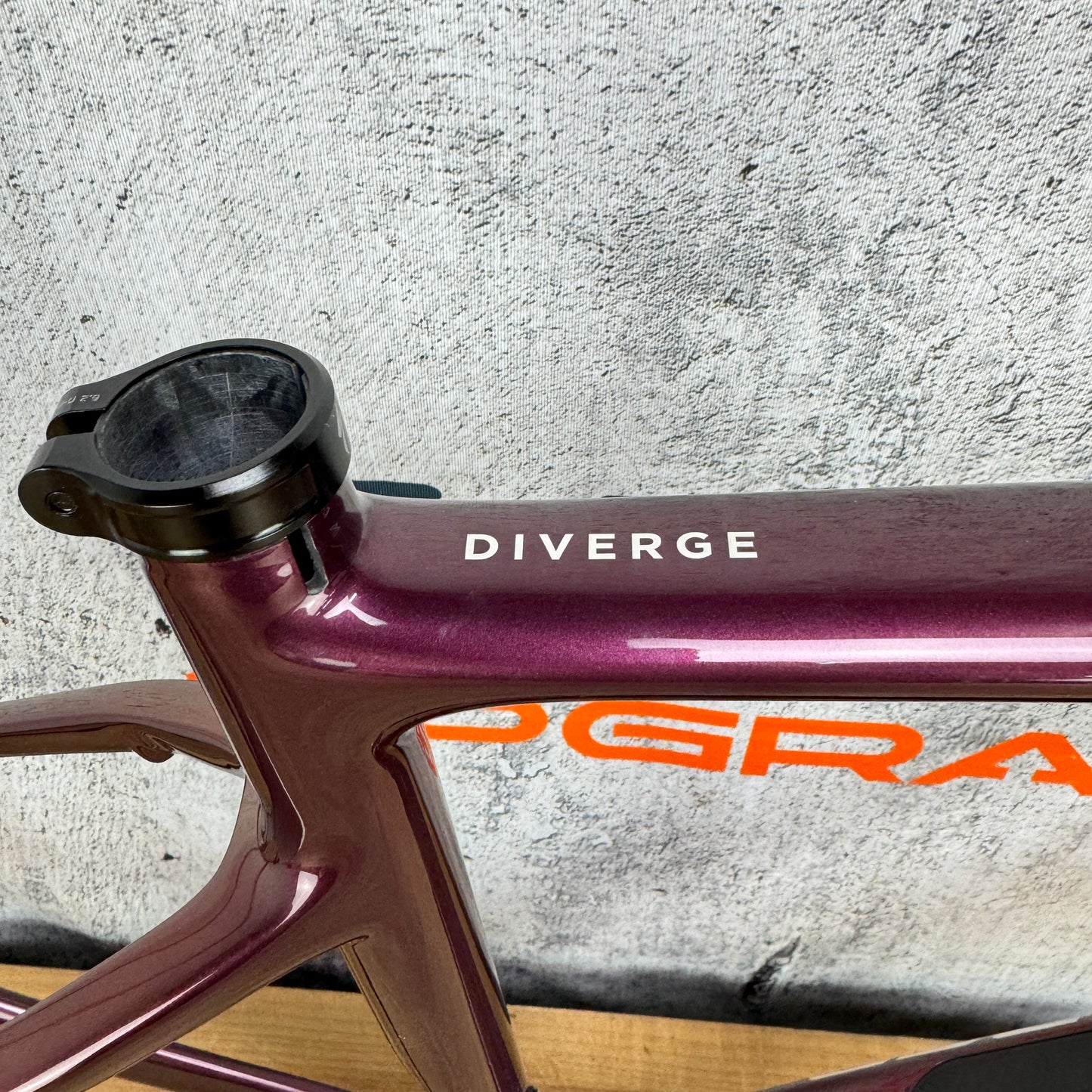 New! 2025 Specialized Diverge Pro 54cm Carbon Gravel Disc Frameset 700c 2500g