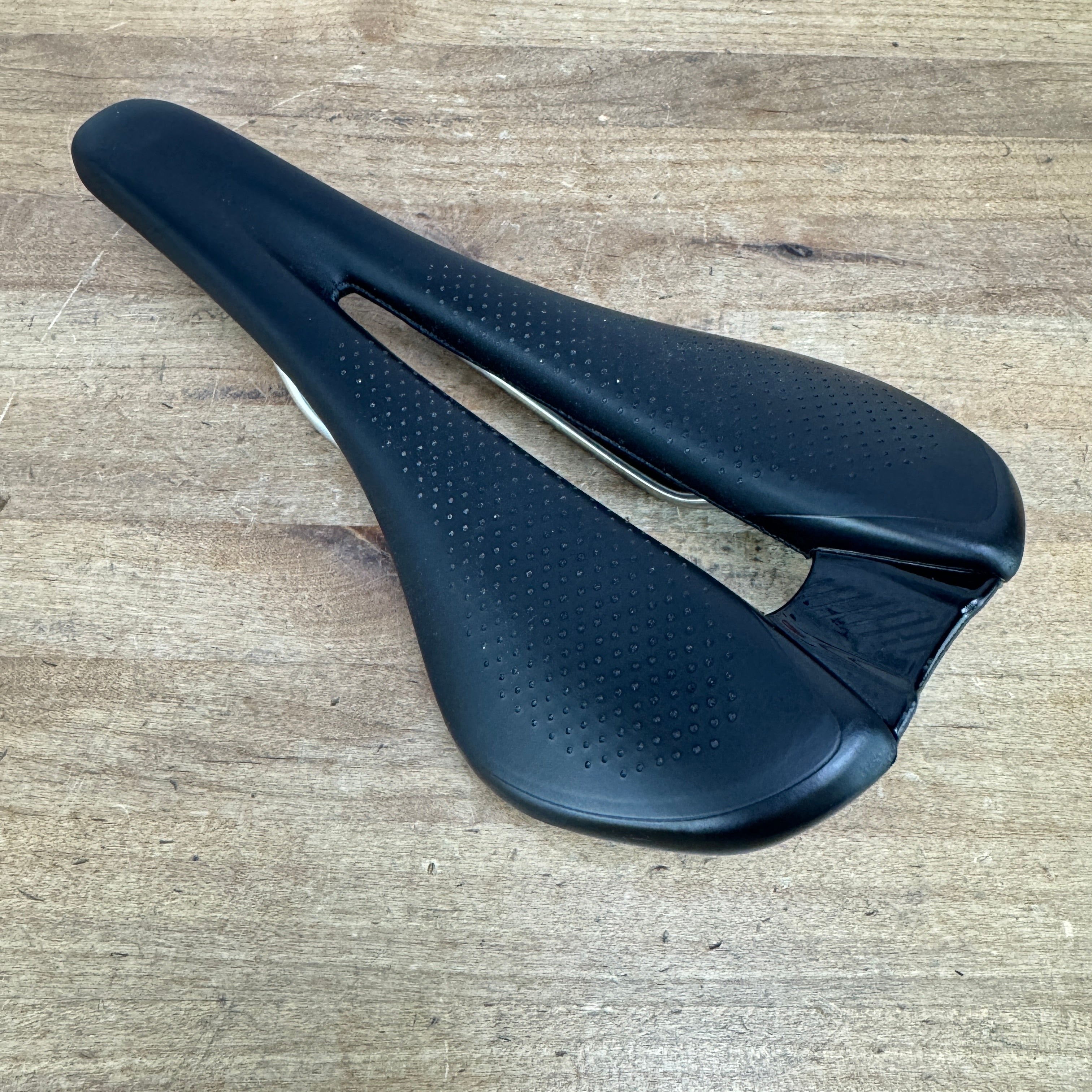 Bontrager Montrose Elite 138mm 7x7mm Titanium Rails Bike Saddle
