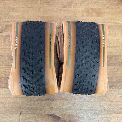 Low Mile! Specialized Terra 700c x 50mm Tan Sidewall Tubeless Pair Gravel Tires