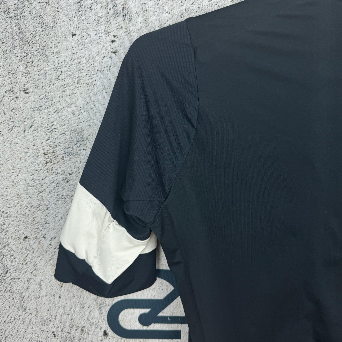 Light Use! Rapha Pro Team Men's Large Black Short Sleeve Cycling Jersey