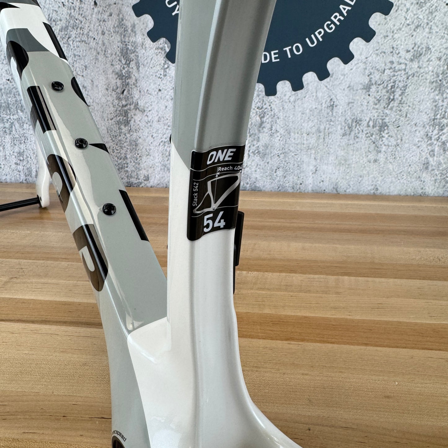 Low Mile! Factor One Nimbus Grey 54cm Aero Road Bike Frameset 2884g