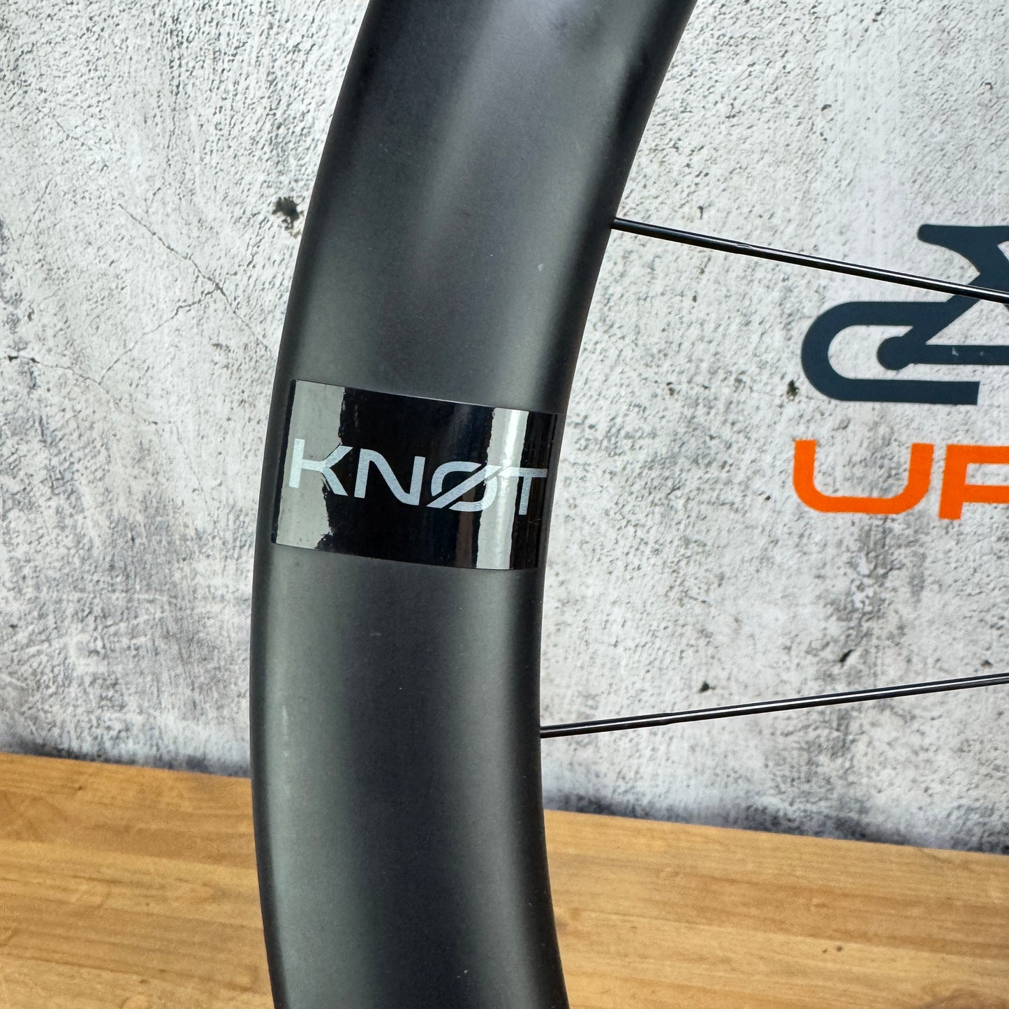 Cannondale Hollowgram Knot 45 Carbon Tubeless Disc Wheelset 700c 1676g