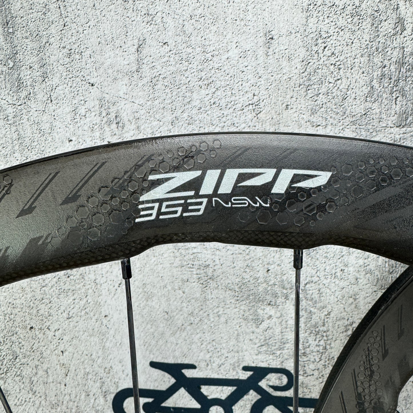 Mint! 2024 Zipp 353 NSW Carbon Tubeless Hookless Disc Wheelset 700c 1291g