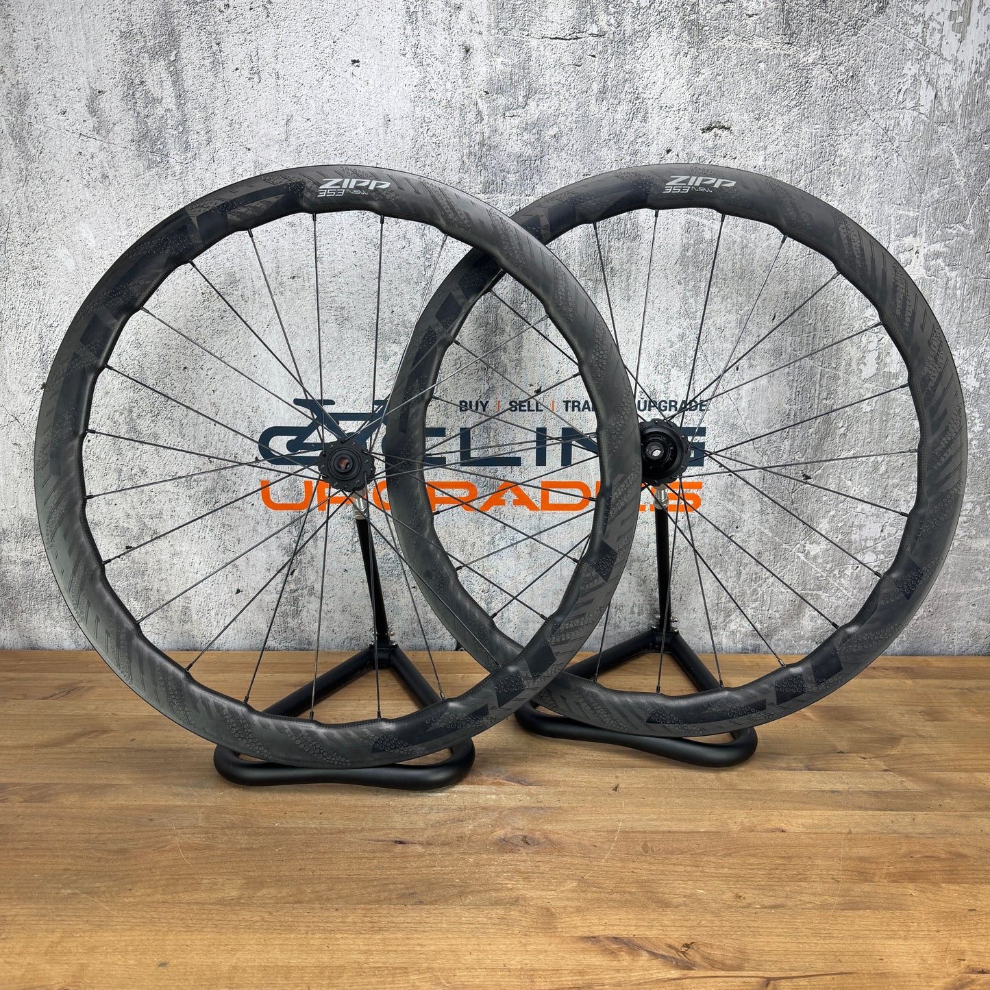 Mint! 2024 Zipp 353 NSW Carbon Tubeless Hookless Disc Wheelset 700c 1291g