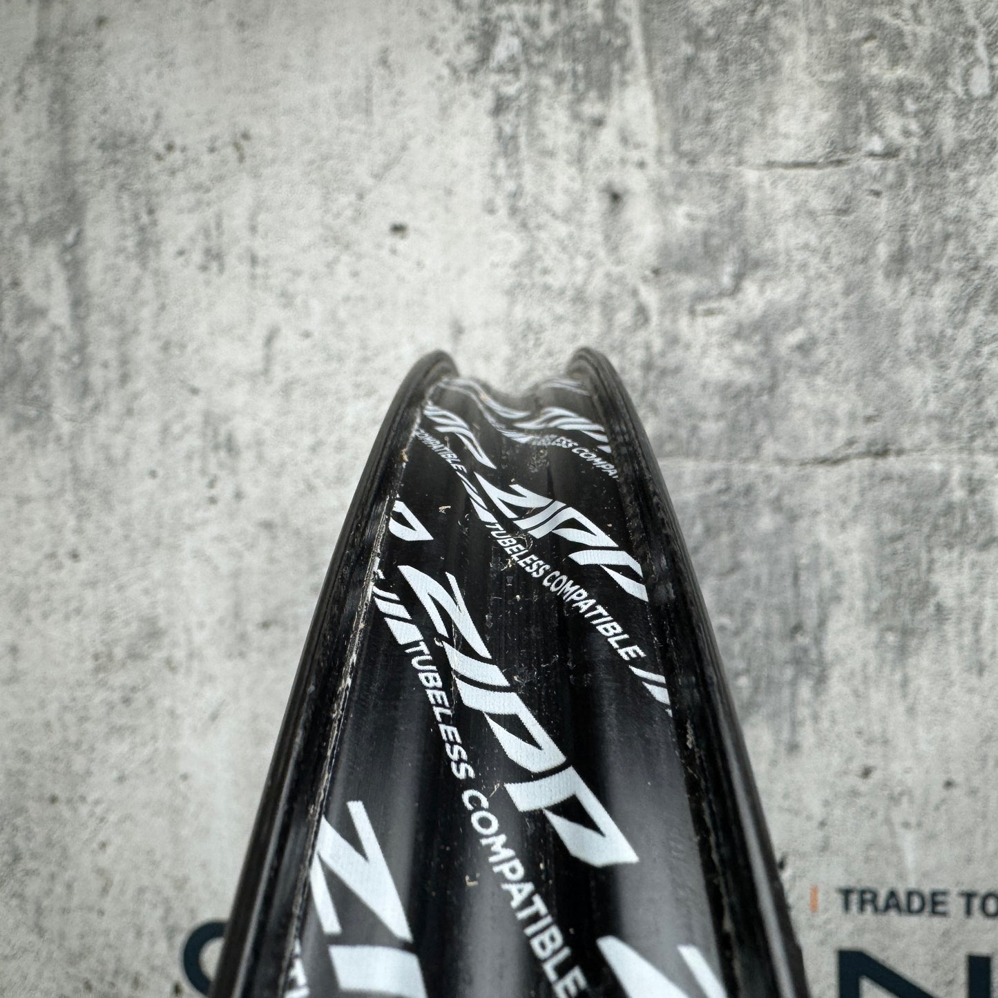 Mint! 2024 Zipp 353 NSW Carbon Tubeless Hookless Disc Wheelset 700c 1291g