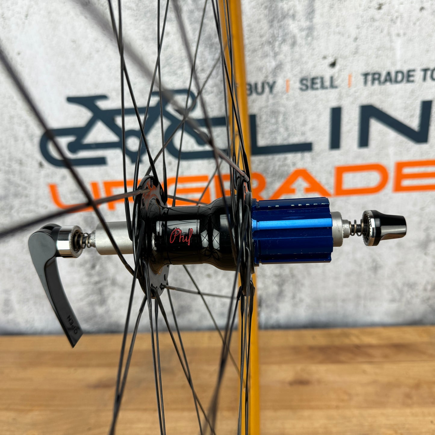 Custom Cerchio Ghisallo Ultimate Sprinter Wheelset Wooden Rims Phil Wood Hubs