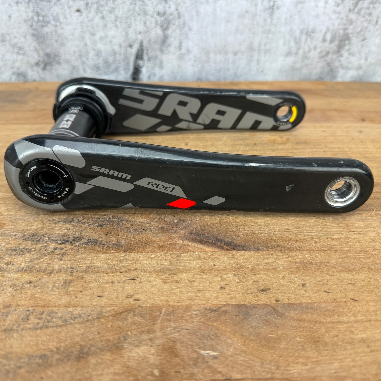 SRAM Red 22 175mm Carbon 3-Bolt Direct Mount Crankset Crank Arms 30mm Spindle