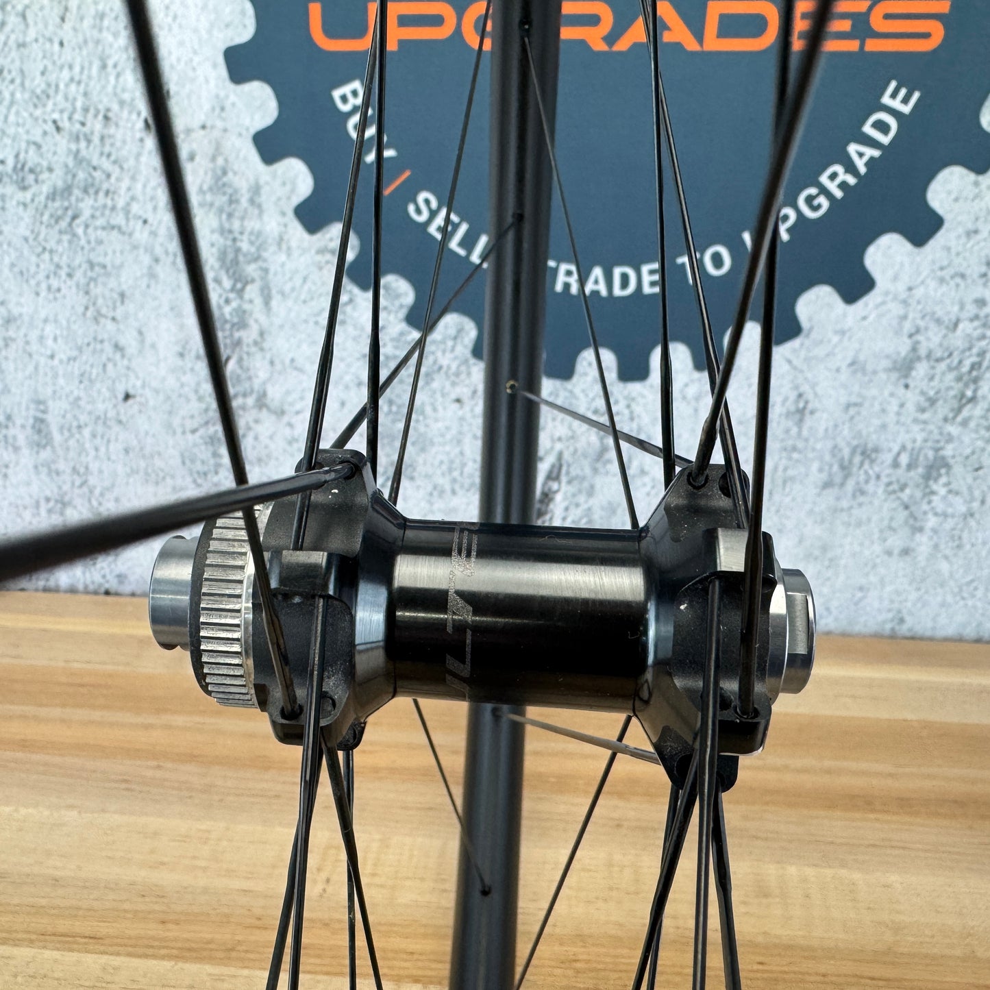 Shimano Ultegra C36 WH-R8170 Carbon Tubeless Disc Wheelset 700c 1526g