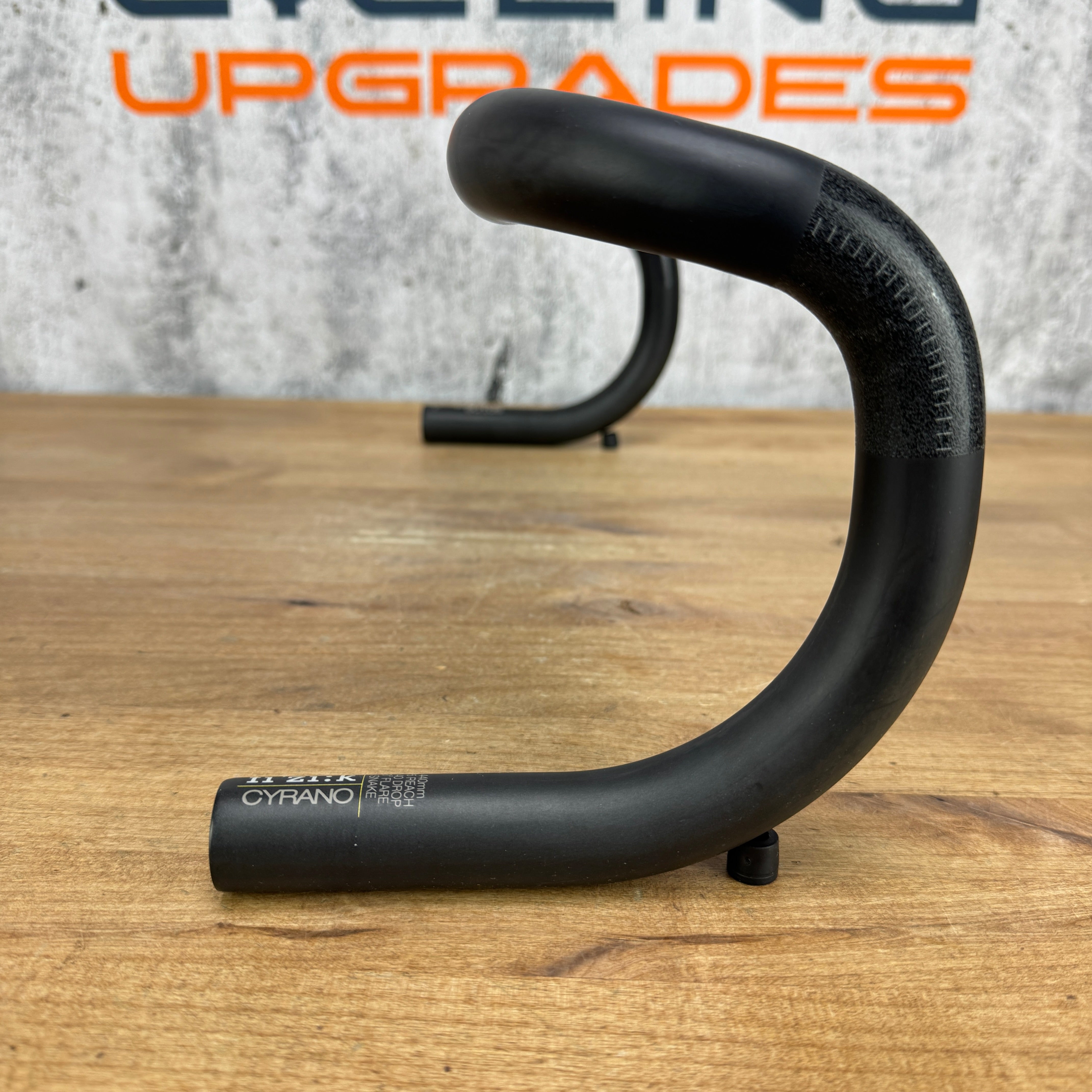 New Takeoff! Fizik Cyrano 00 Snake 44cm Carbon 31.8mm Drop Bar