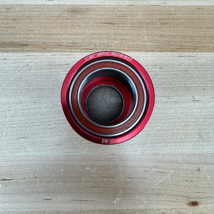 Low Mile! Ceramicspeed PF30 for 30mm Spindle Red Bike Bottom Bracket 94g
