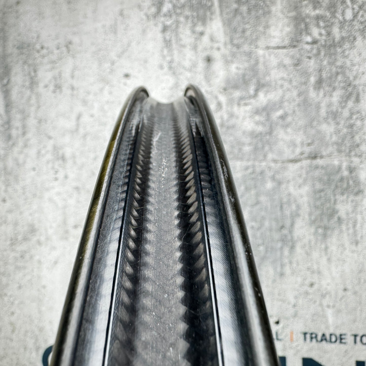 Mint! Campagnolo Shamal Carbon Tubeless 2-Way Fit Disc Wheelset 700c 1625g