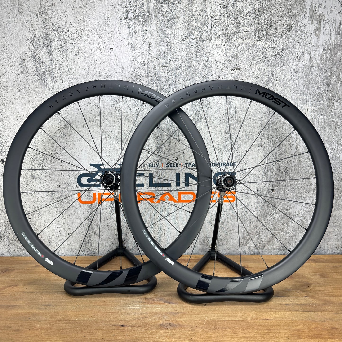 Light Use! Pinarello Most Ultrafast 45 Carbon Tubeless Disc Wheelset 700c 1548g