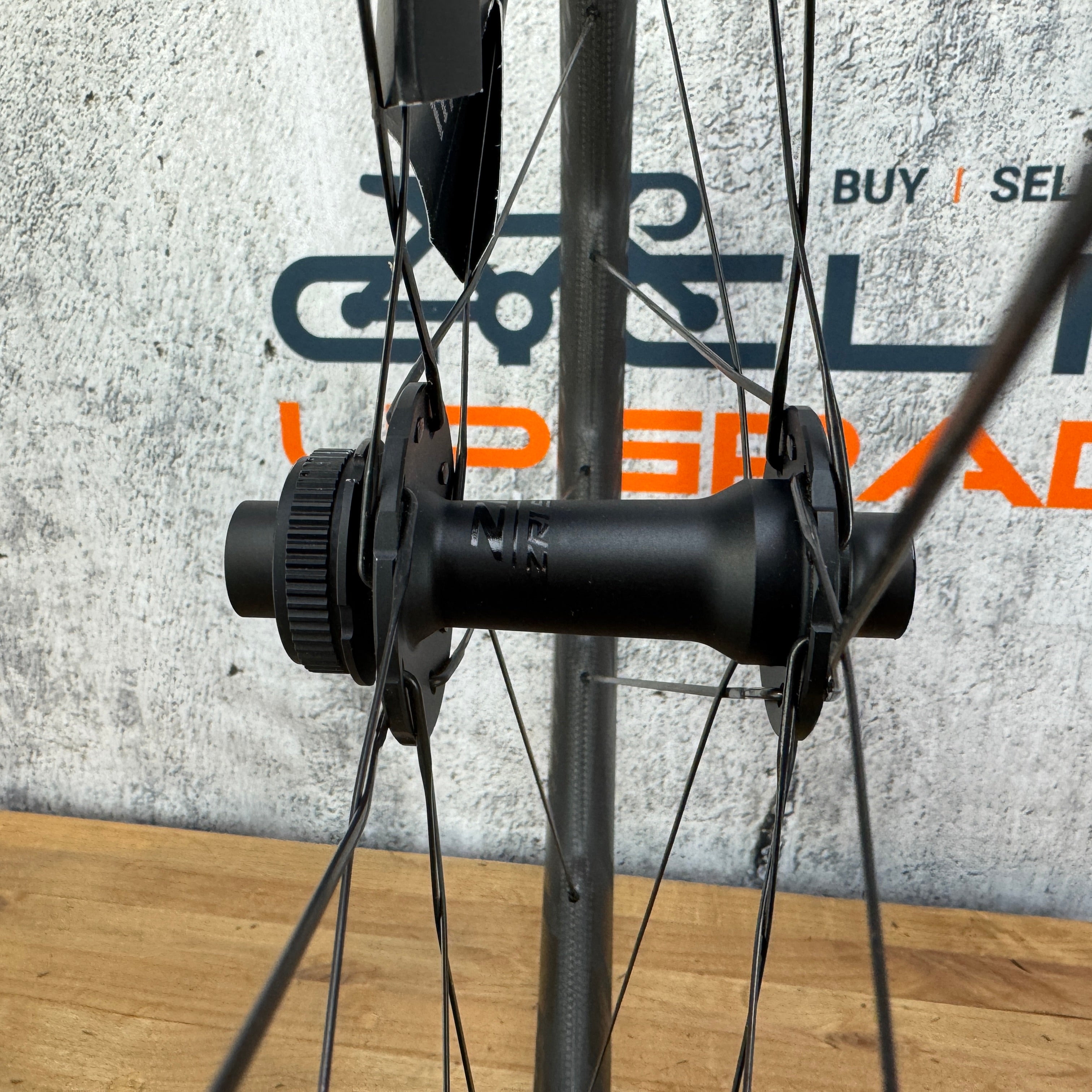 New! 2025 Zipp 353 NSW ZR1 SL Ceramic AXS Carbon Wheelset 1318g