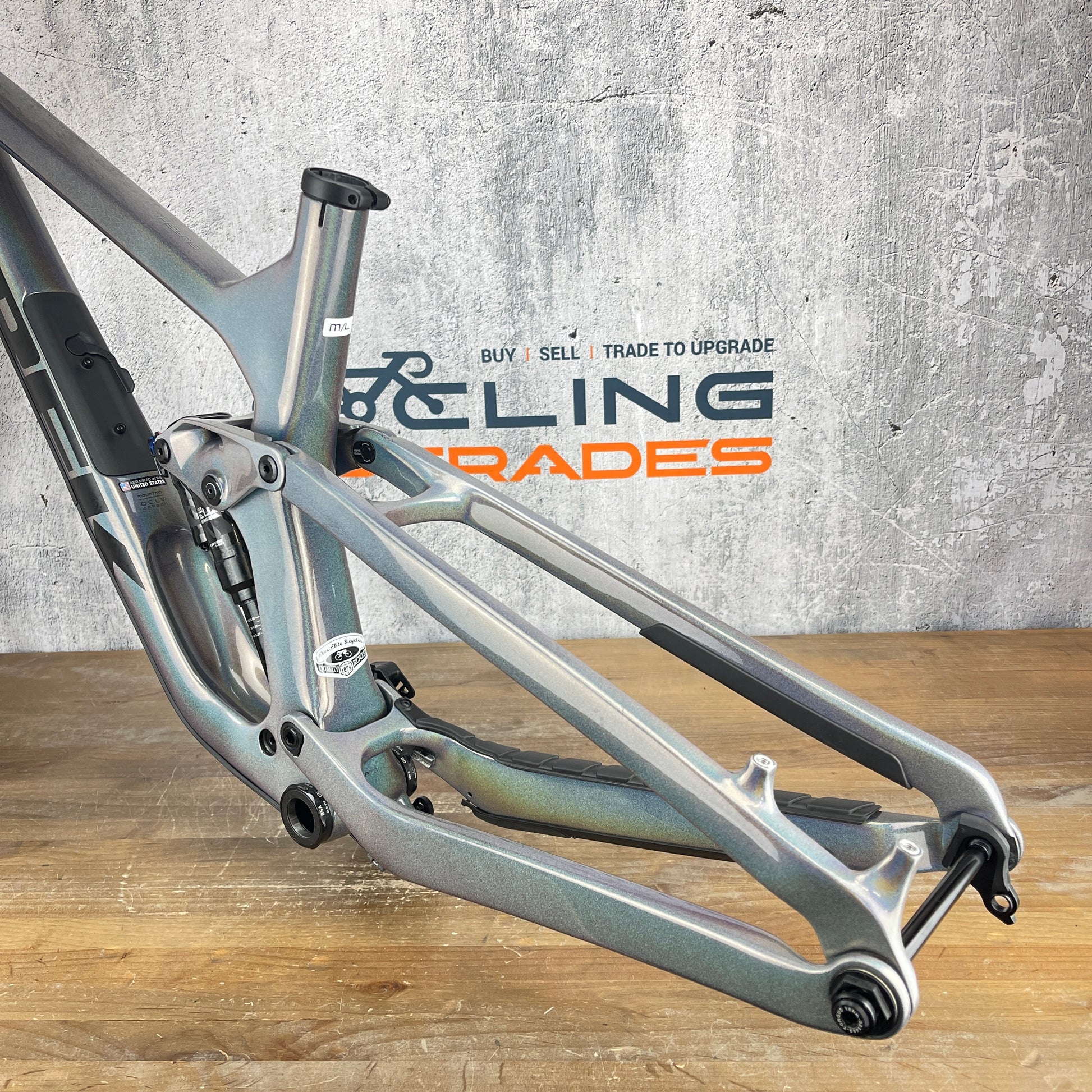 united frame carbon