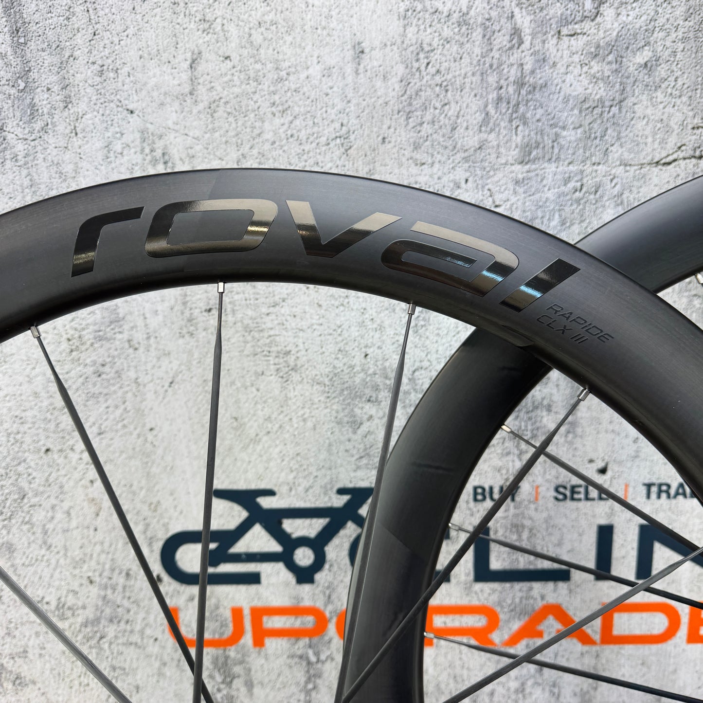 Low Mile! Roval Rapide CLX III Carbon Tubeless Disc Wheelset 700c 1311g