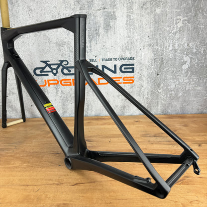 New! 2023 BMC Roadmachine 01 MOD P2P 54cm Carbon Disc Frameset CKP ICS Cockpit