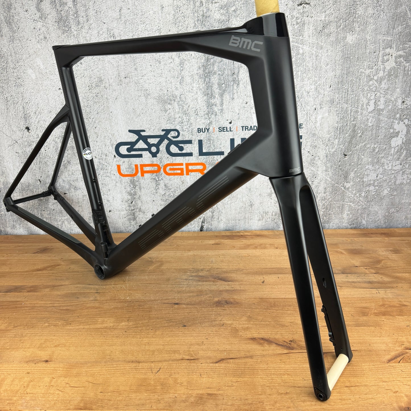 New! 2023 BMC Roadmachine 01 MOD P2P 61cm Carbon Disc Frameset CKP ICS Cockpit