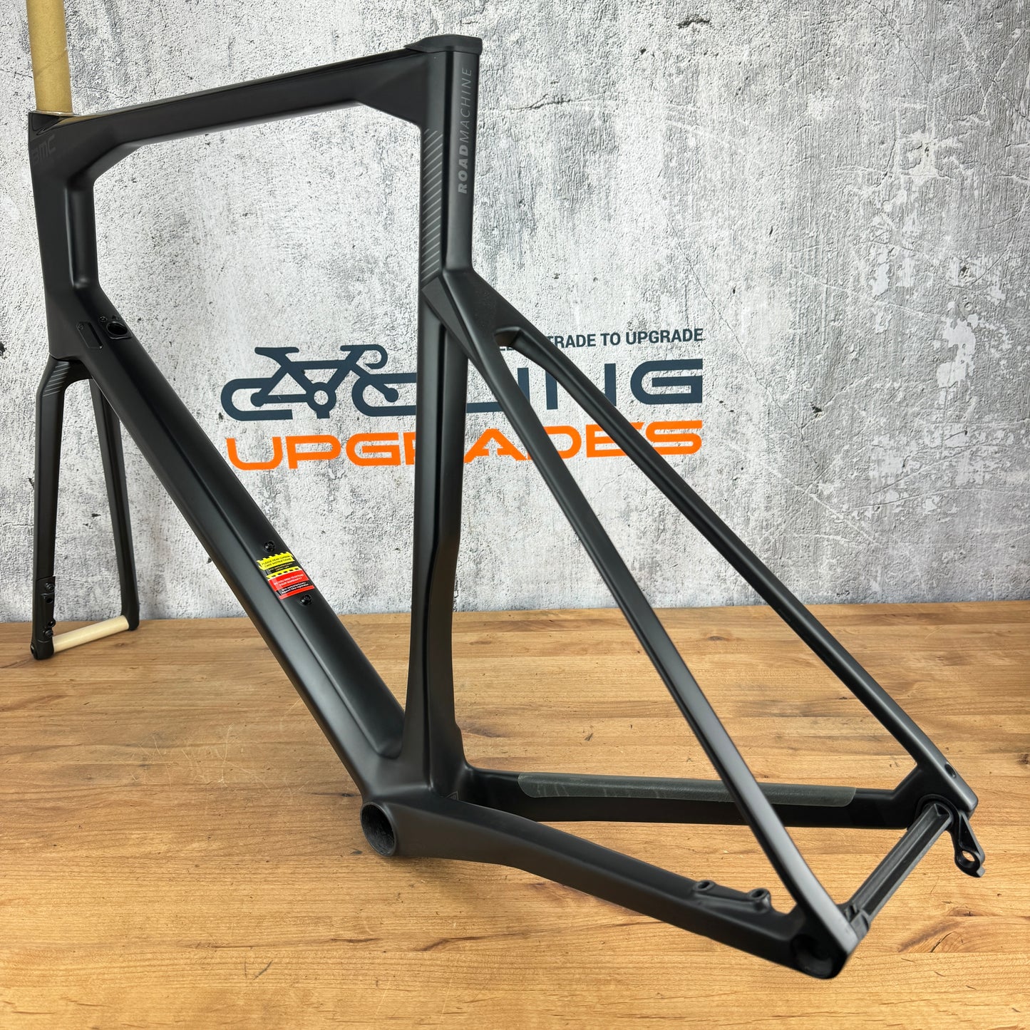 New! 2023 BMC Roadmachine 01 MOD P2P 61cm Carbon Disc Frameset CKP ICS Cockpit