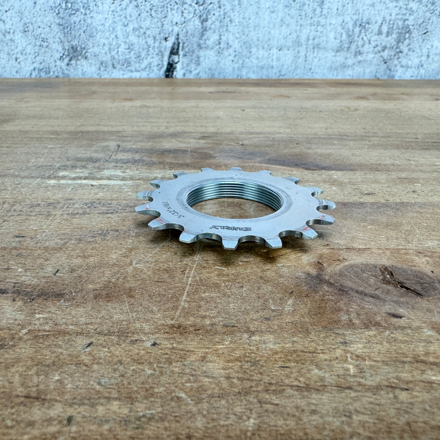 Surly Threaded Single Speed 16t 3/32" Fixed Track Cog 61g