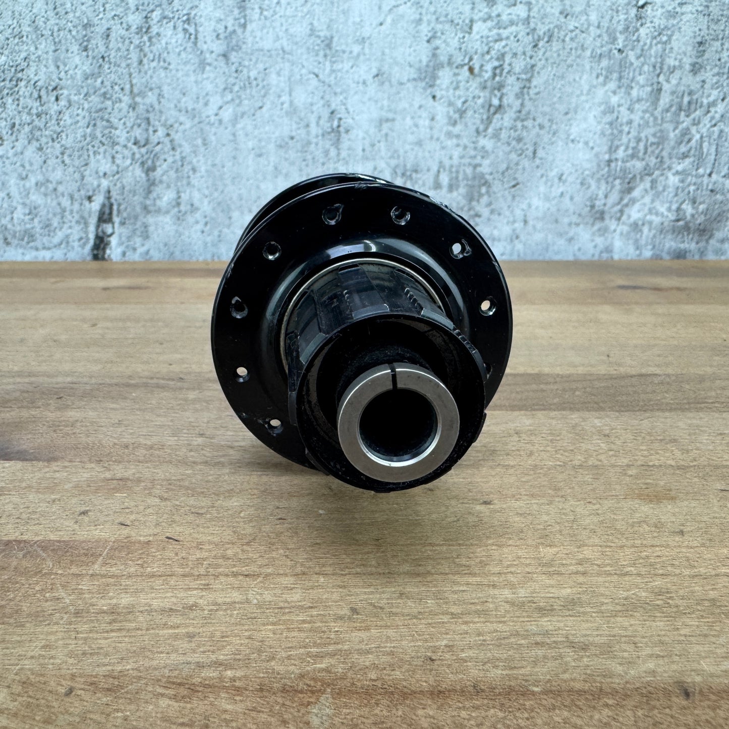 Light Use! Chris King Rear R45D Gloss Black 12mm x 148mm Disc Brake Hub 263g