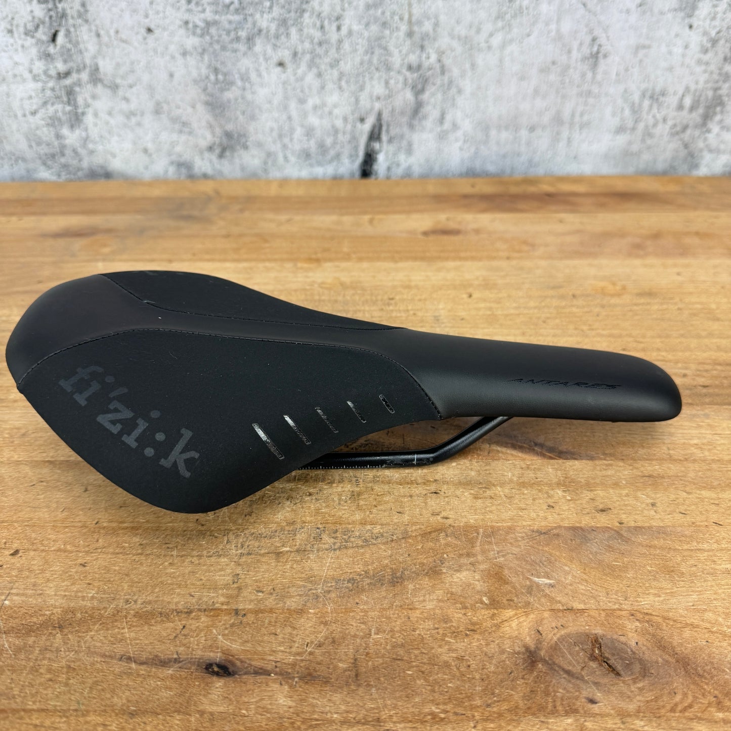 Fizik Antares R7 144mm 7x7mm Alloy Rails Bike Saddle 229g