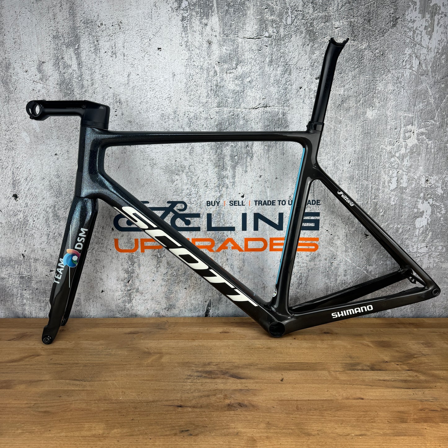 2021 Scott Addict RC Ultimate Team DSM XL 58cm Carbon Disc Frameset 700c 1930g