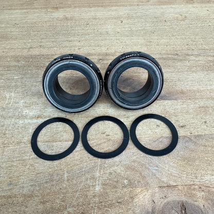 Low Mile! Chris King Threadfit 30 English Thread Gloss Black DUB Bottom Bracket