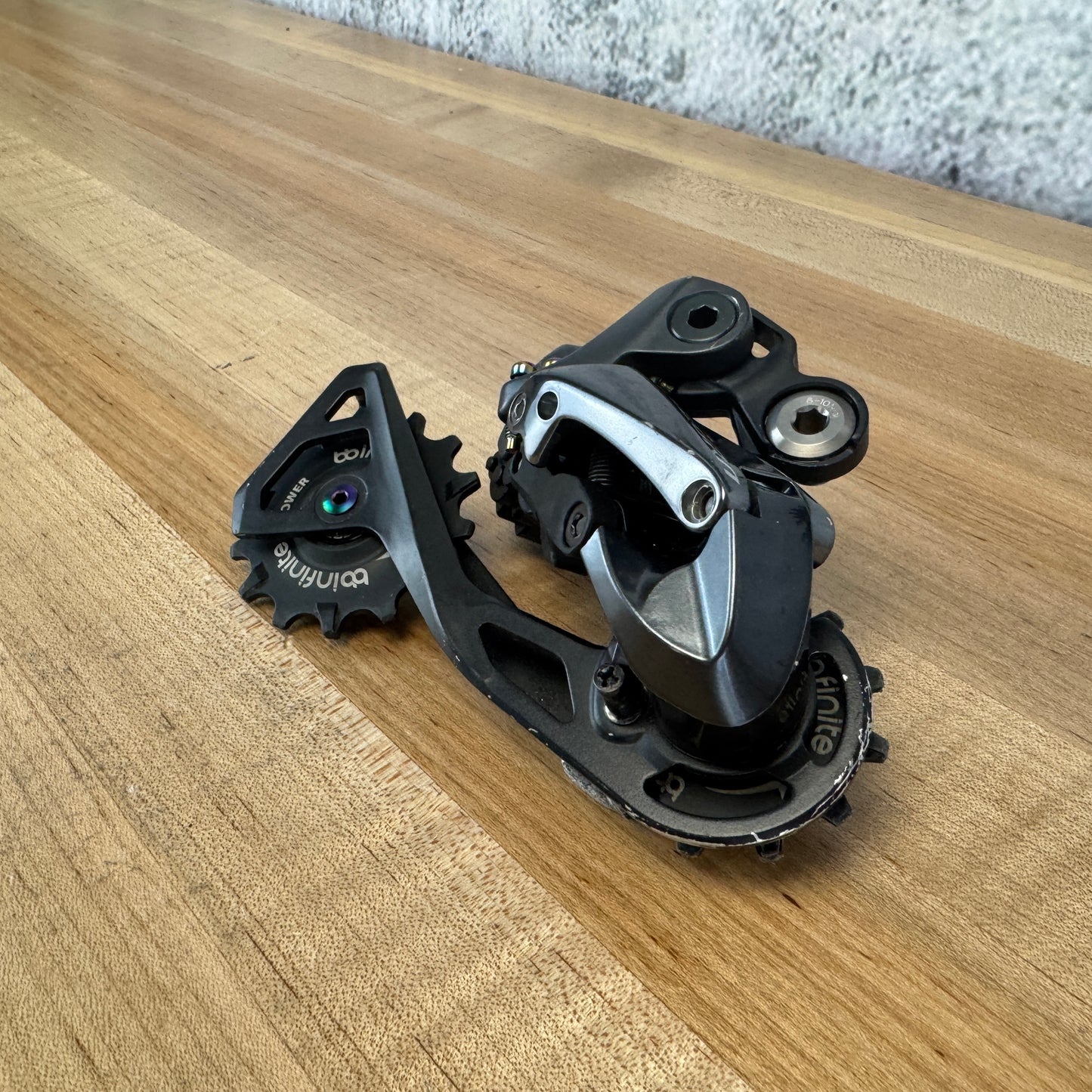 Shimano Ultegra RD-R8050-GS Di2 11-Speed Electronic Rear Derailleur BBinfinite