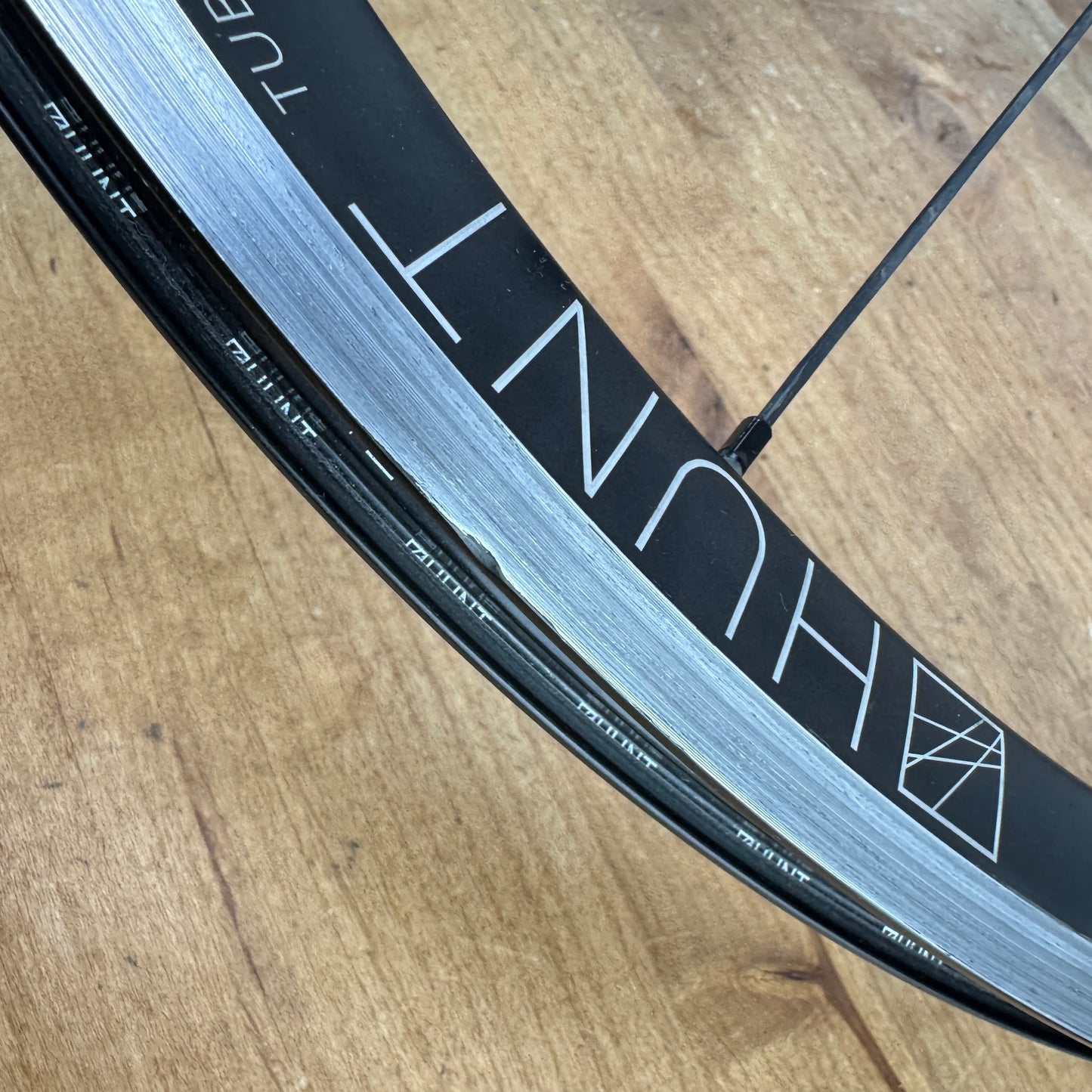 Hunt Race Aero Wide Alloy Disc Brake Tubueless Bike Wheelset 700c 1512g